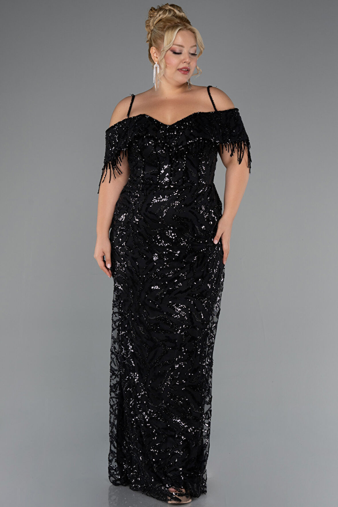 Omuz Dekolteli Uzun Boncuklu Büyük Beden Abiye ABU5326