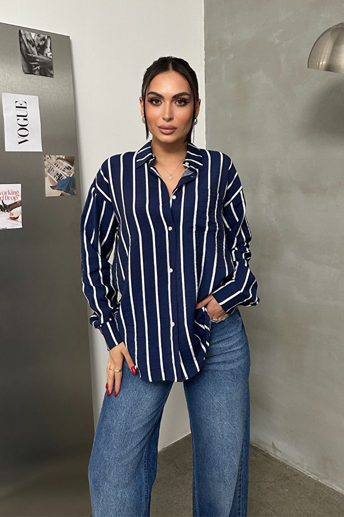 Kadın Oversize Gömlek Çizgili Uzun Kollu Düşük Omuz Dökümlü Gömlek