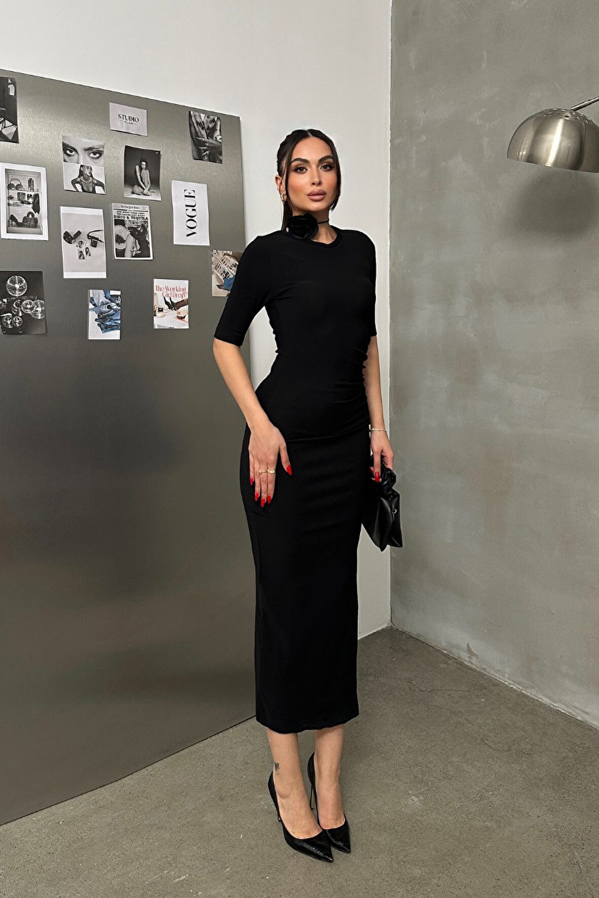 Kadın Elbise Uzun Yırtmaçlı Yarım Kollu Drape Detaylı Bisiklet Yaka Vücuda Oturan Bodycon Elbise