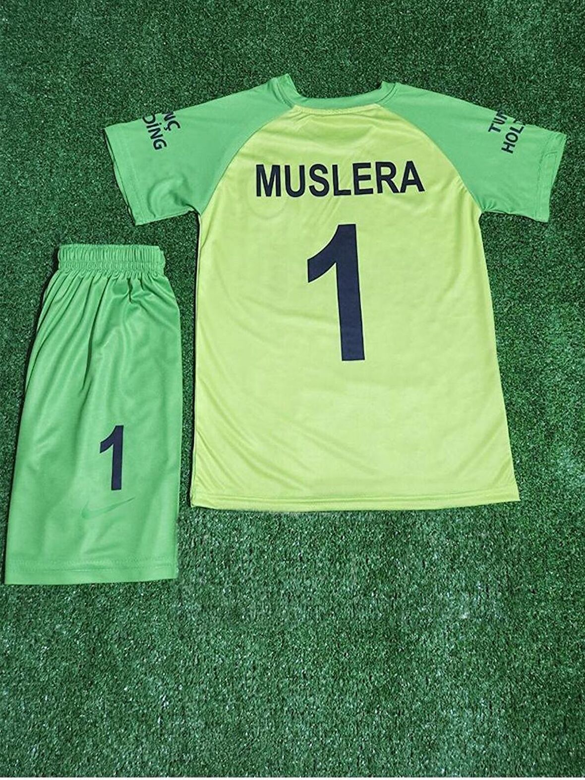 Muslera Çocuk Kaleci Forma ve Şort Takımı