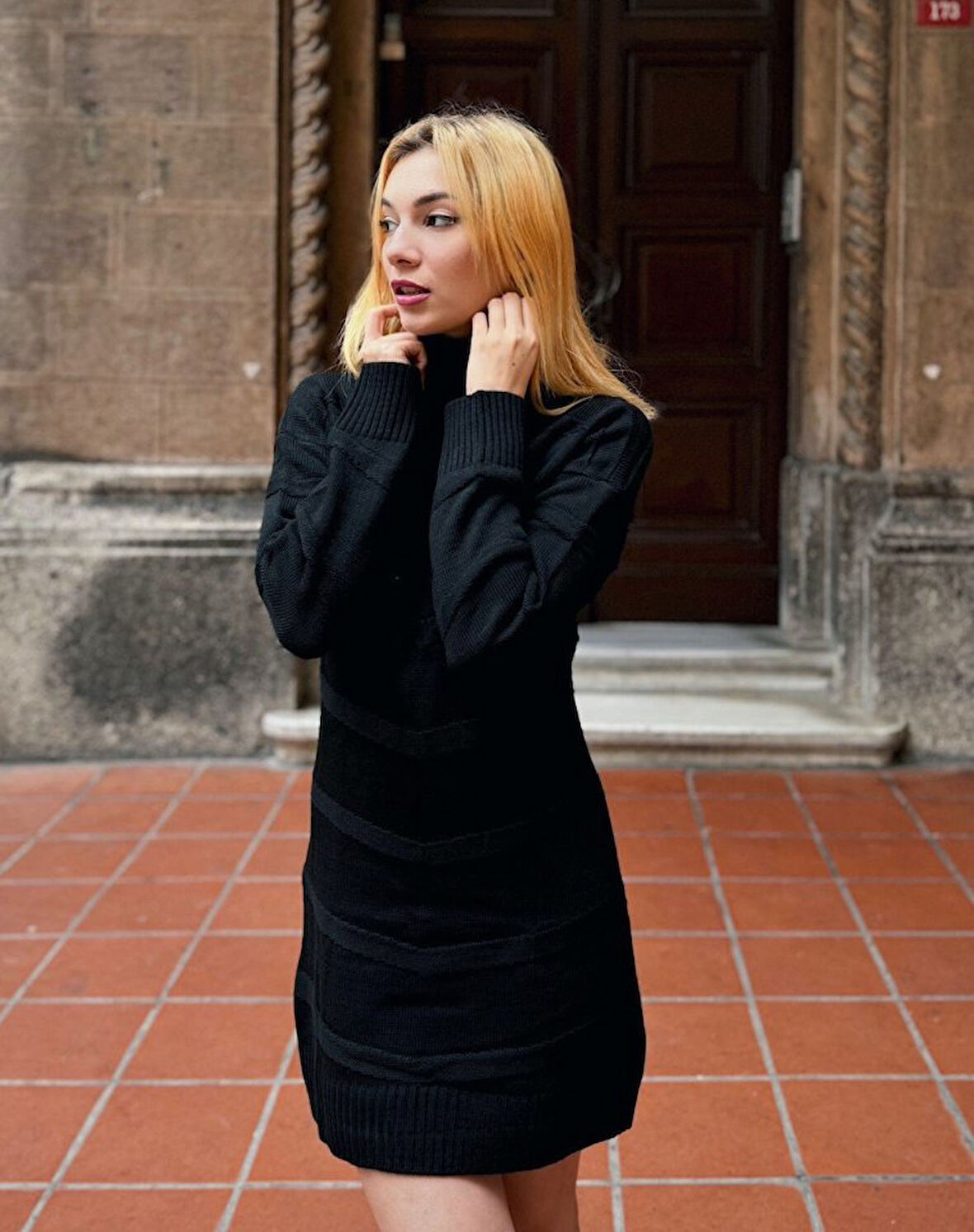 35 AVM Kadın Uzun Kollu Balıkçı Yaka Triko Mini Boy Elbise