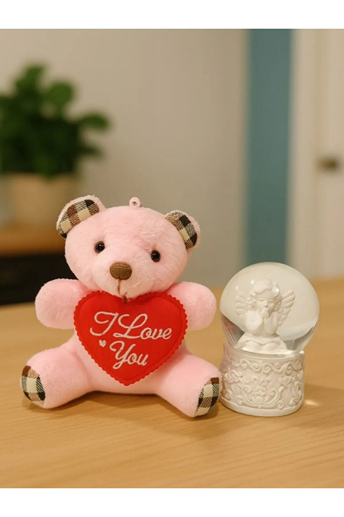 Sevgiliye Eşe Özel Günlere Hediye Sevimli Mini Peluş Ayıcık ve Mini Melek Kar Küresi Set Pembe