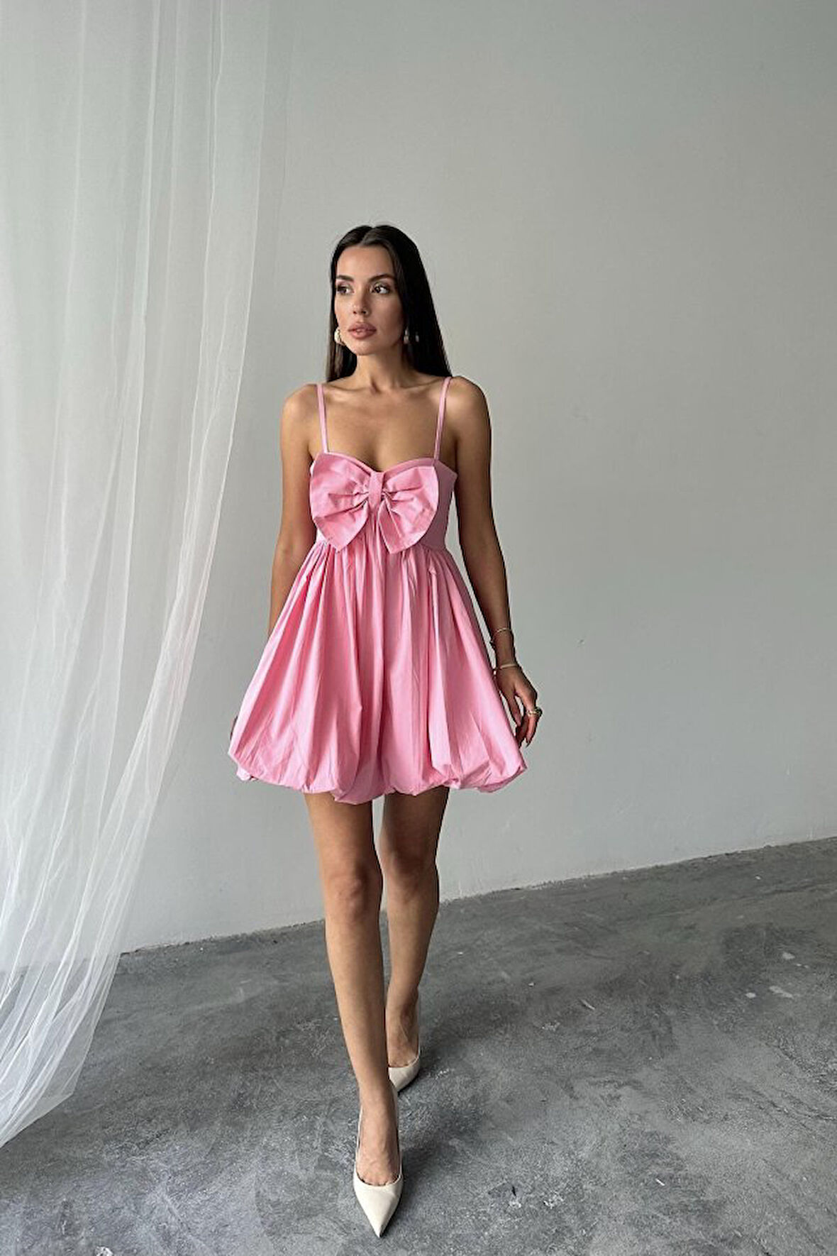 Aesco Pembe Önü Fiyonklu Askılı Elbise