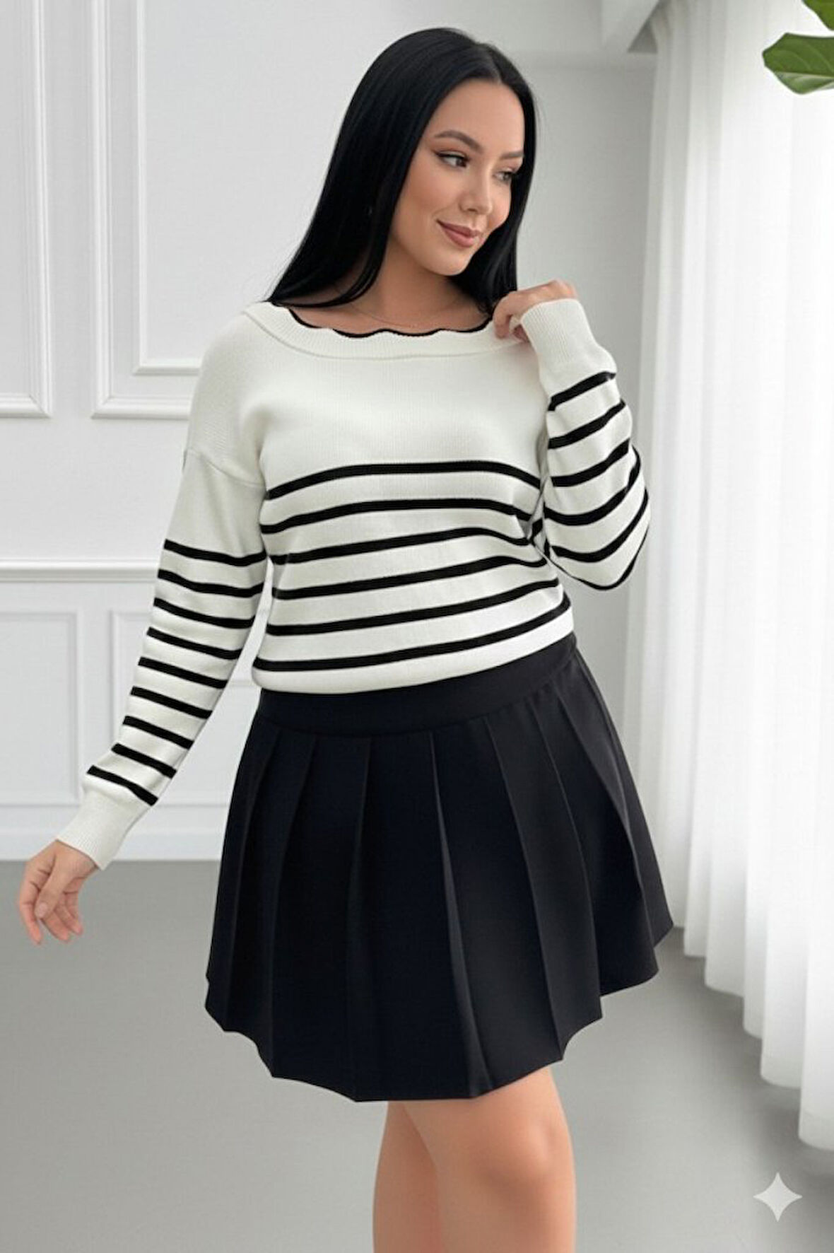 Aesco Kadın Beyaz Sırt Bağlama Detaylı çizgi Desen Triko Bluz