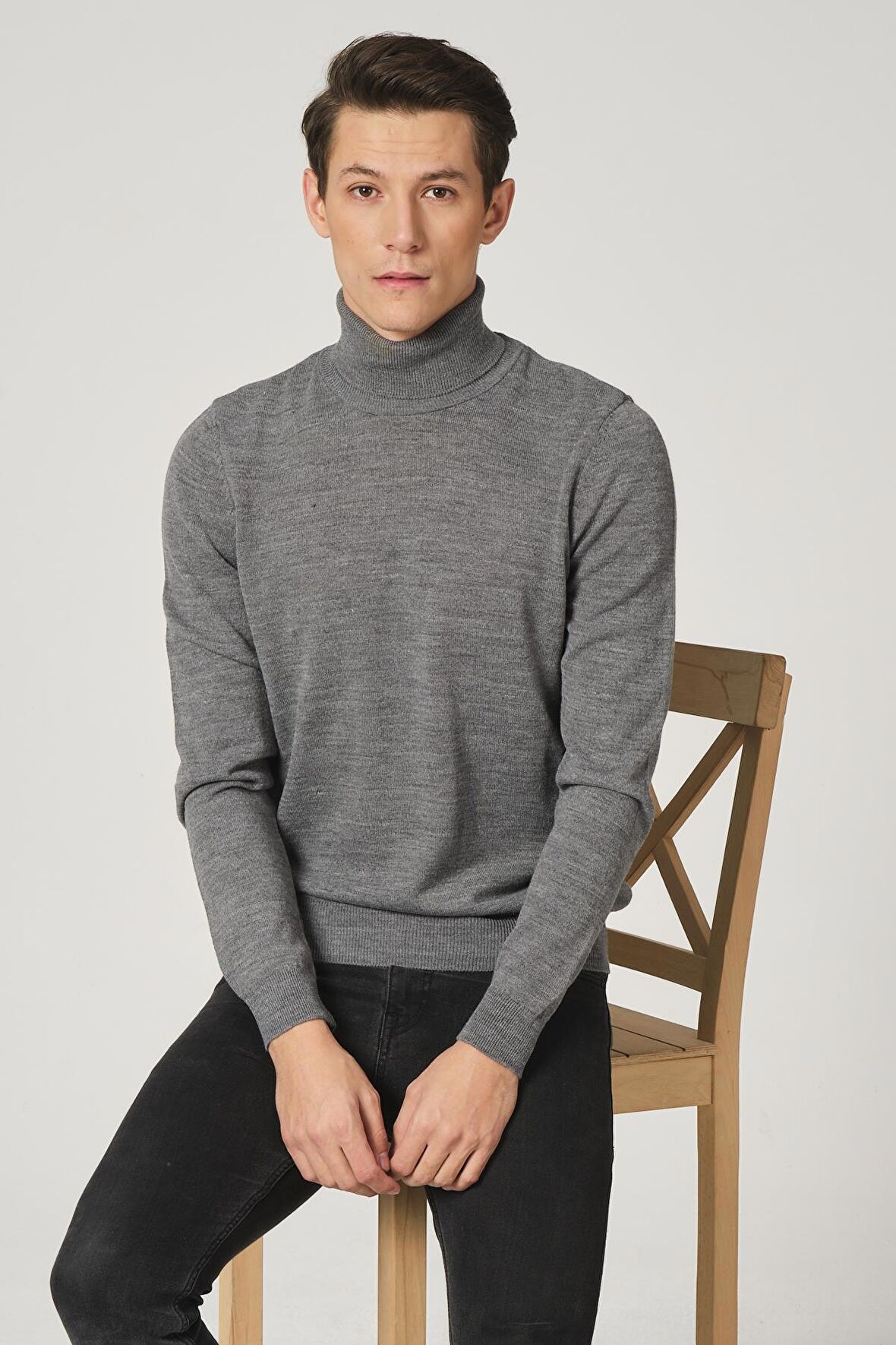 ALEXANDERGARDI BALIKÇI YAKA REGULAR FİT KAZAK (AG5032)