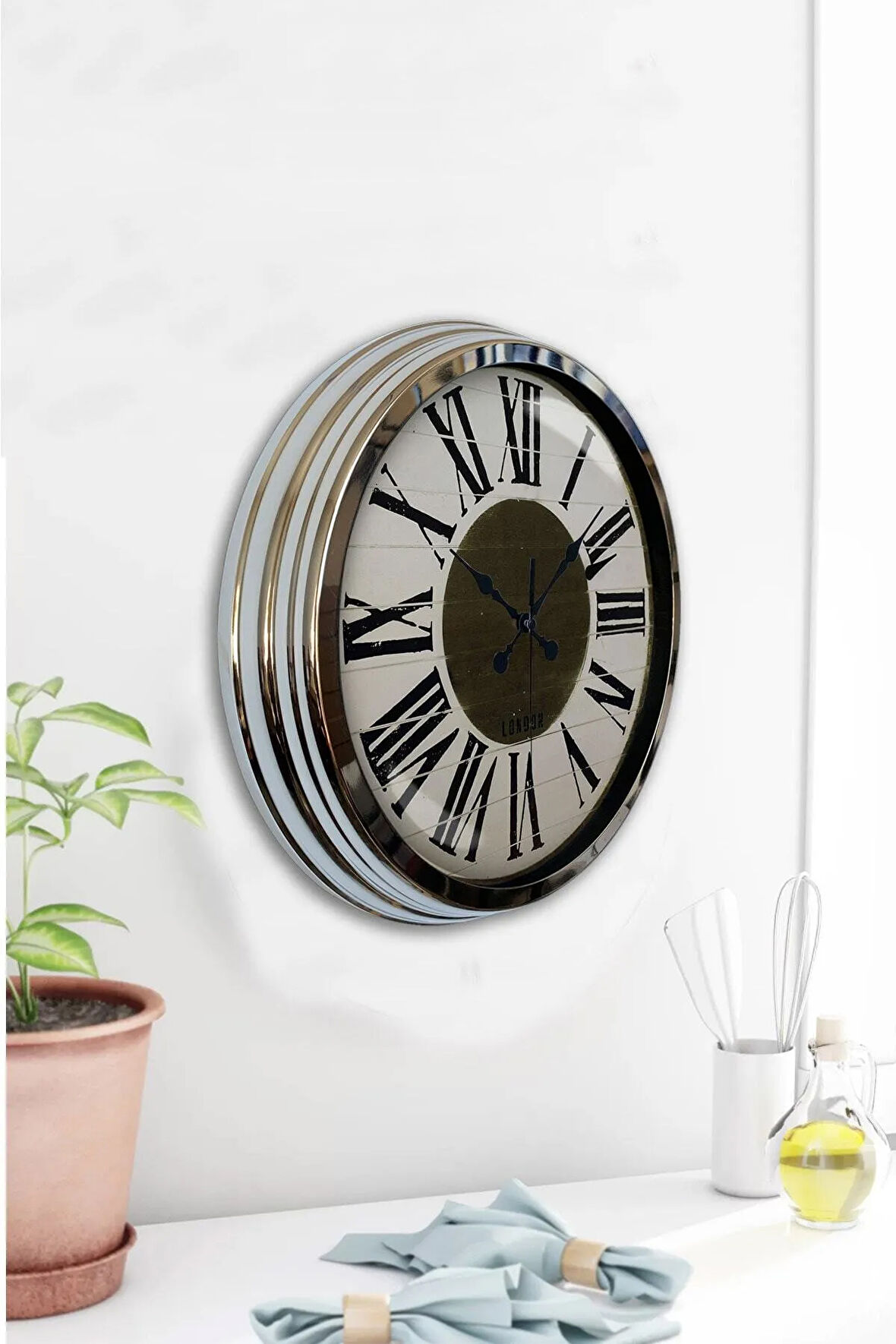 Hediyelik 40 Cm Krom Metal Royal Duvar Saati