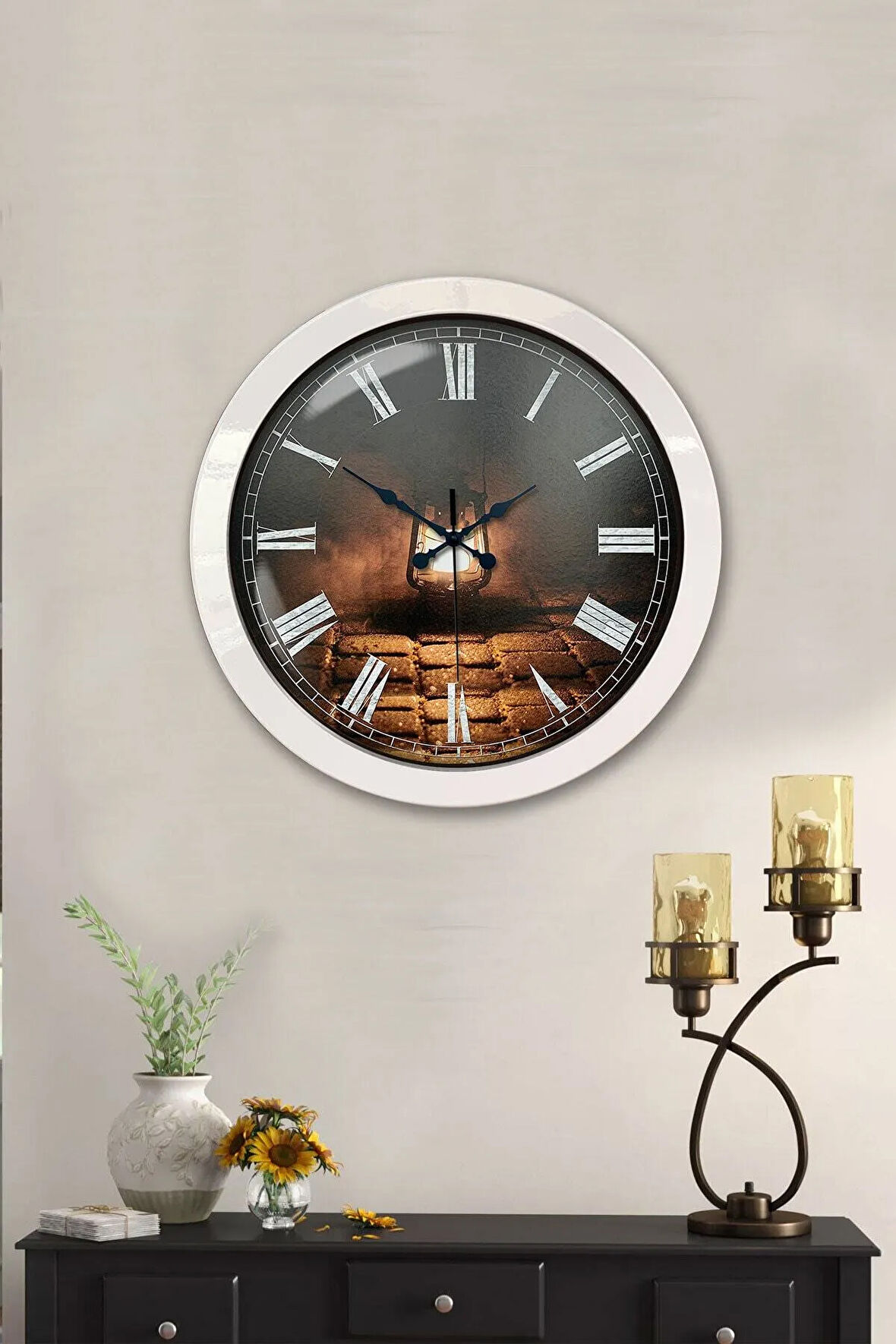 36 Cm Beyaz Metal Fener Duvar Saati