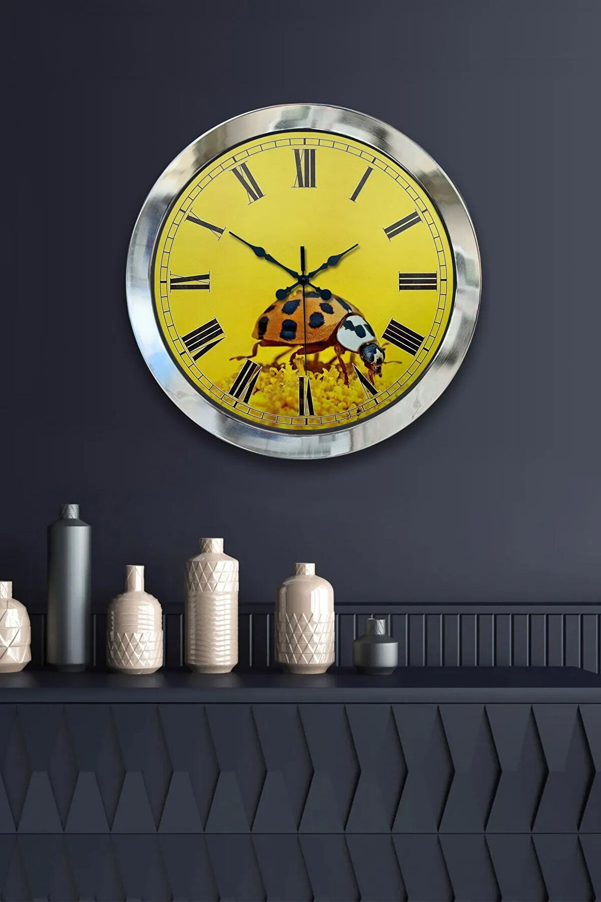 Hediyelik 36 cm Krom Metal Uğur Böceği Duvar Saati