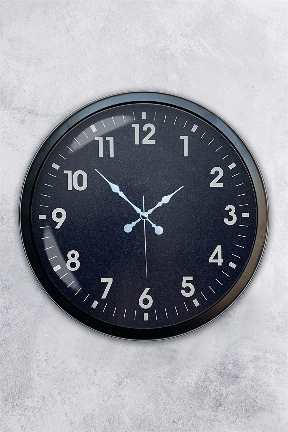 40 Cm Siyah Metal Notr Duvar Saati