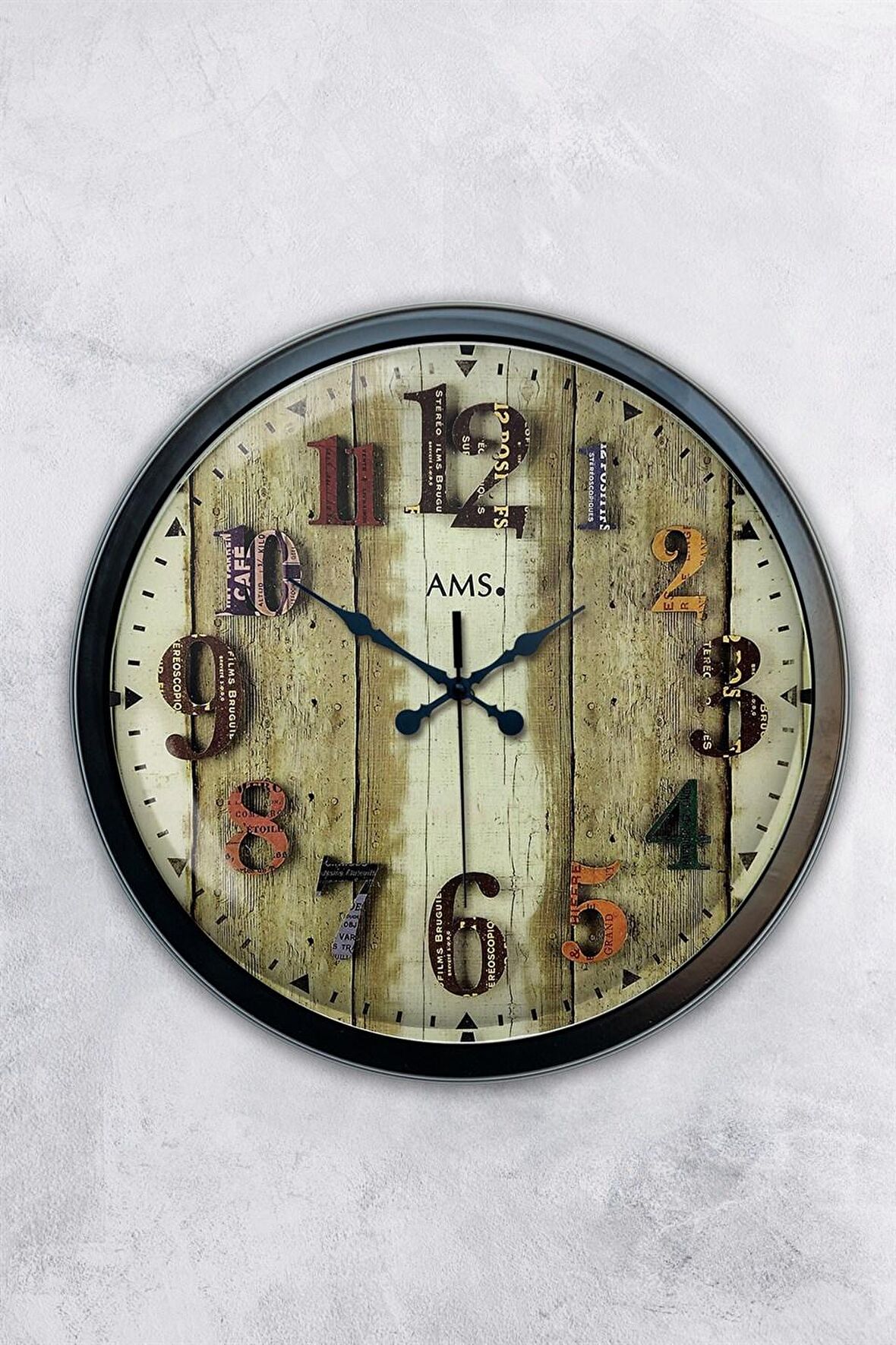 40 Cm Siyah Metal Eskitme Renkli Sayı Duvar Saati