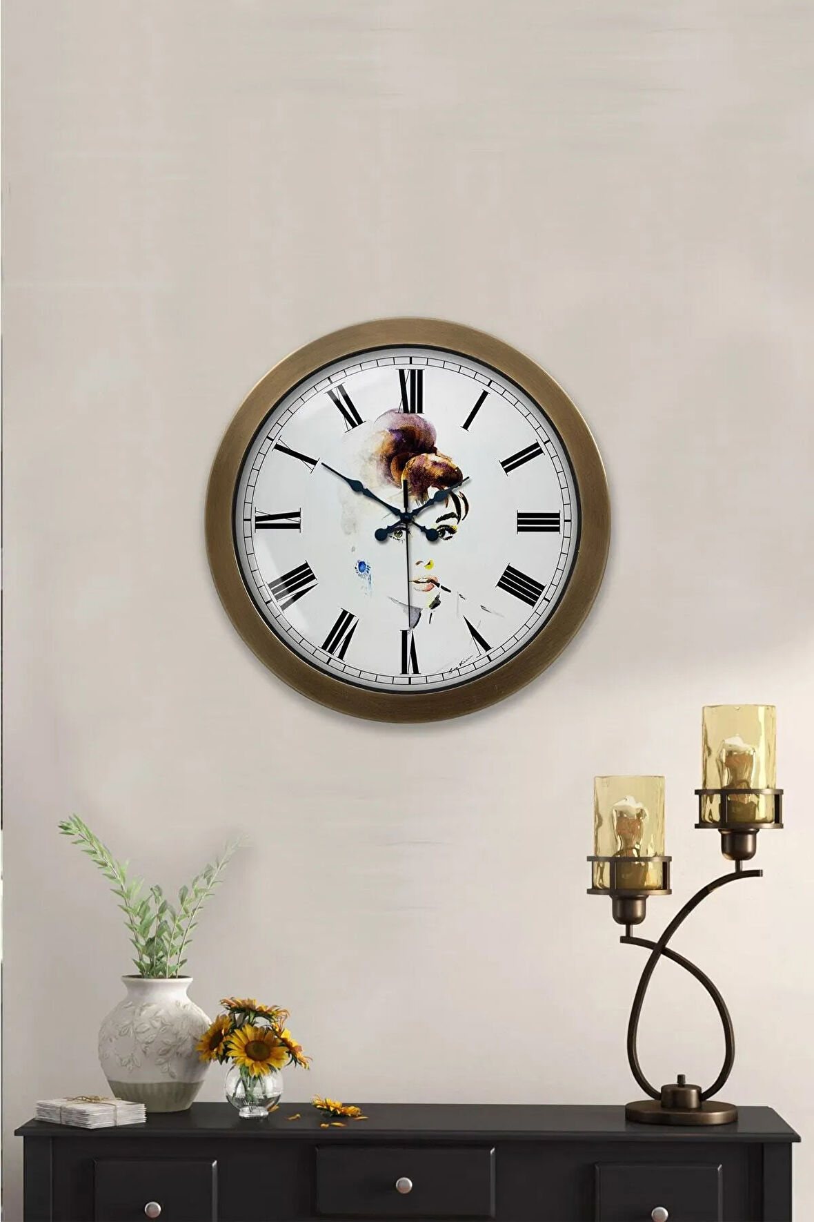 Hediyelik 36 Cm Eskitme Metal Kadın Duvar Saati