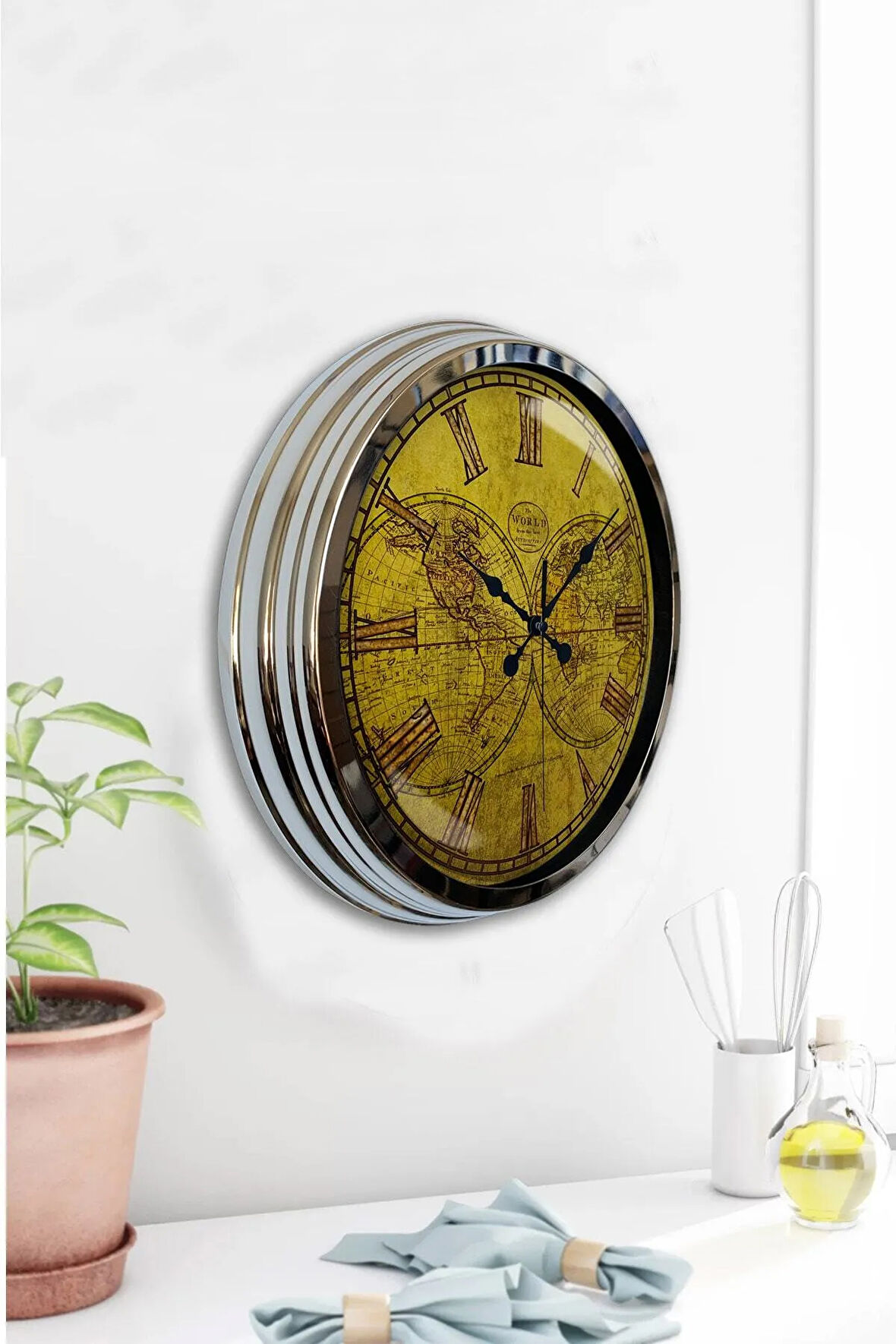 Hediyelik 40 Cm Krom Metal Maps Duvar Saati