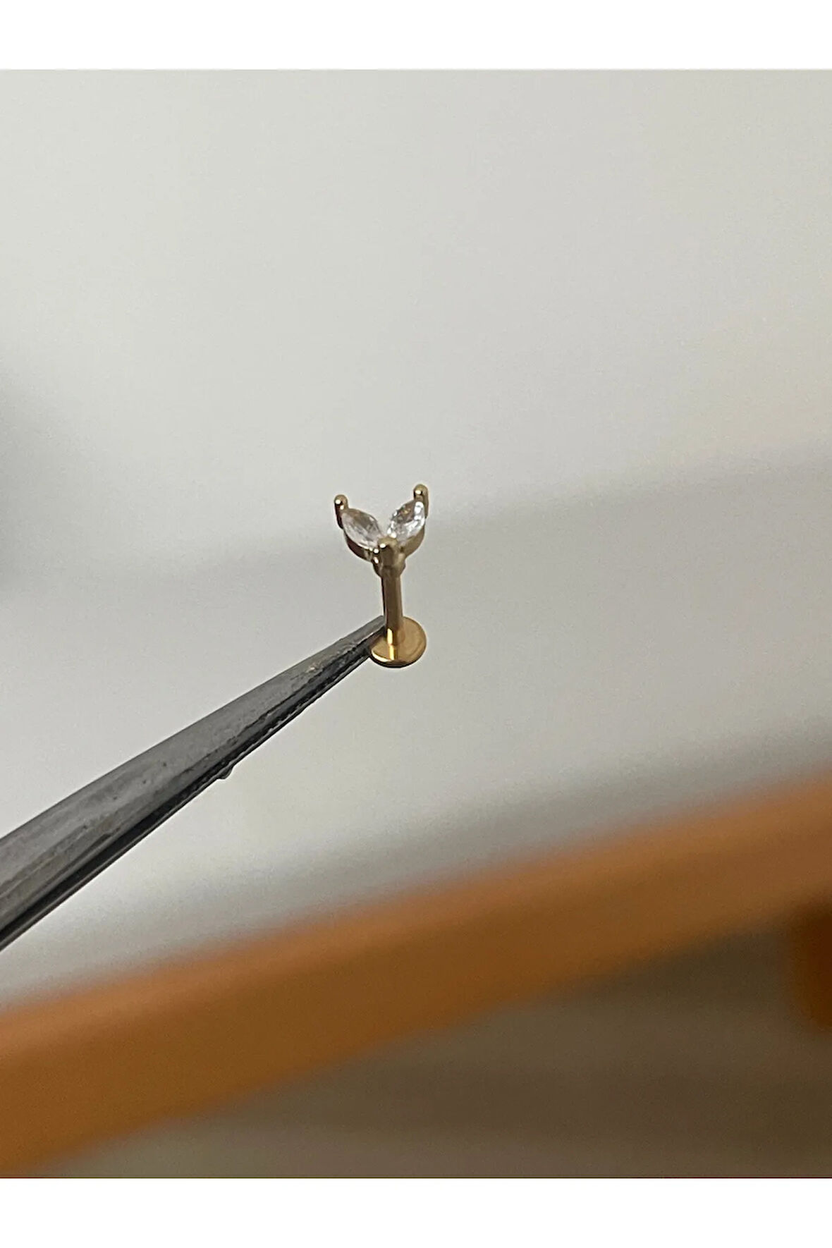 316 L Cerrahi Çelik Dudak Kıkırdak Helix Tragus Piercingi Baget Zirkon Taş Detaylı Piercing