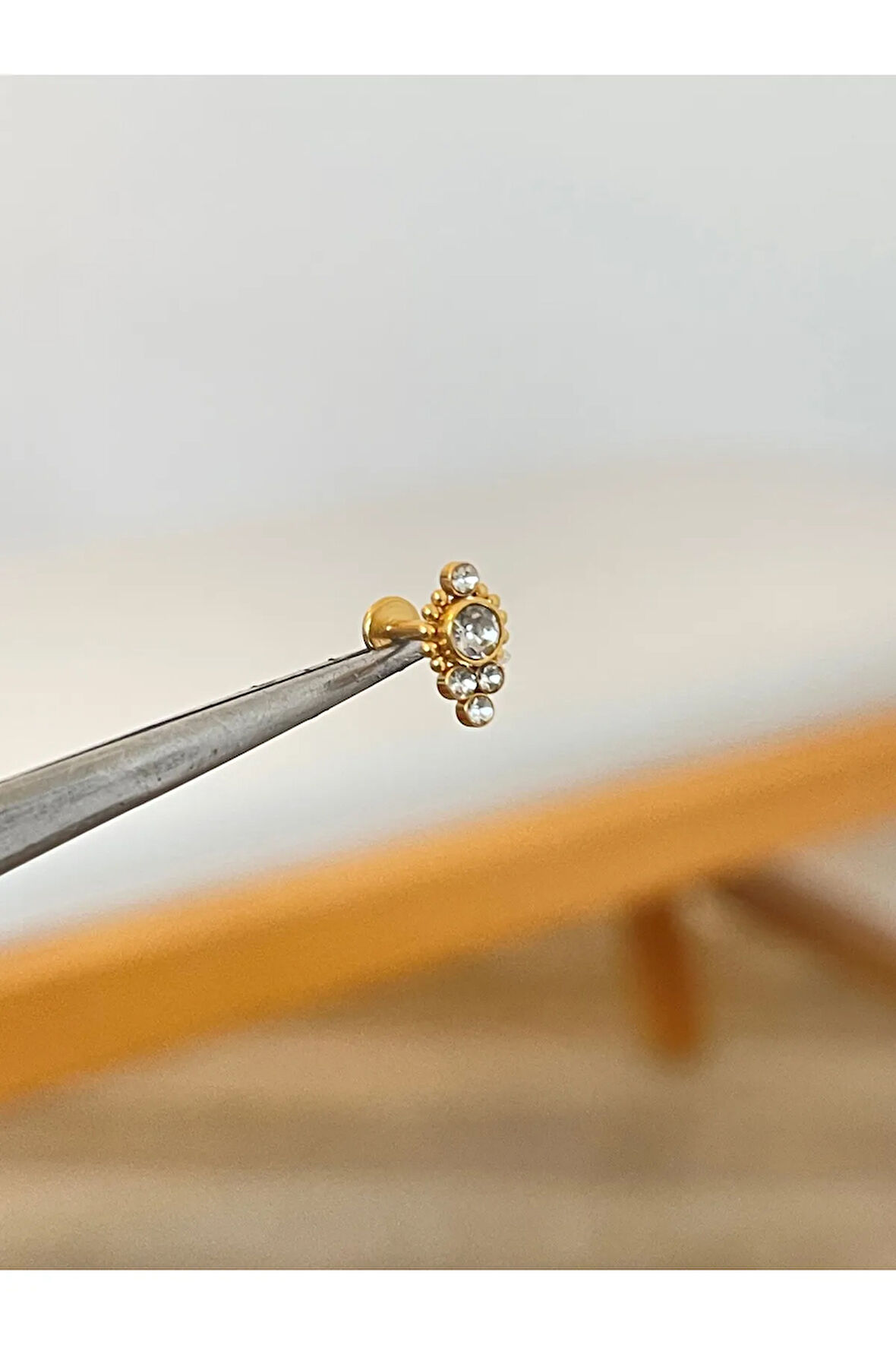 316 L Cerrahi Çelik Zirkon Taşlı Conch Kıkırdak Helix Dudak Tragus Piercingi