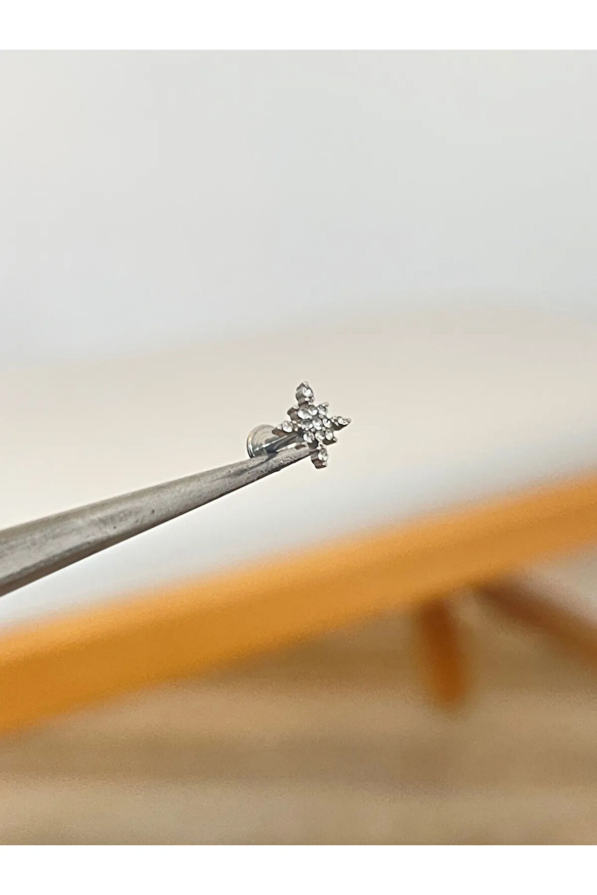 316 L Cerrahi Çelik Zirkon Taşlı Kutup Yıldızı Modeli Conch Kıkırdak Helix Dudak Tragus Piercingi