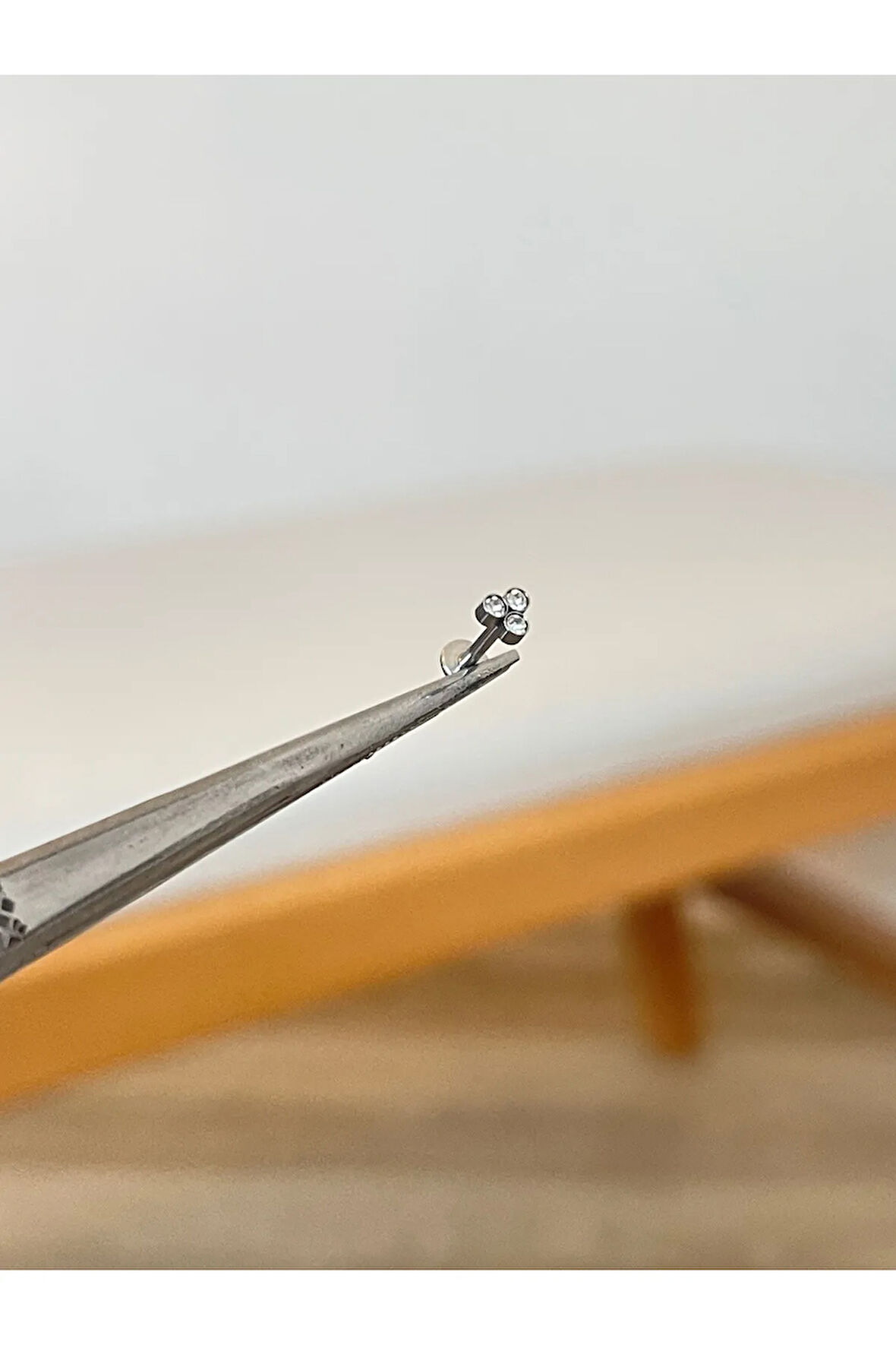 316 L Cerrahi Çelik 3 Taşlı Conch Kıkırdak Helix Dudak Tragus Piercingi