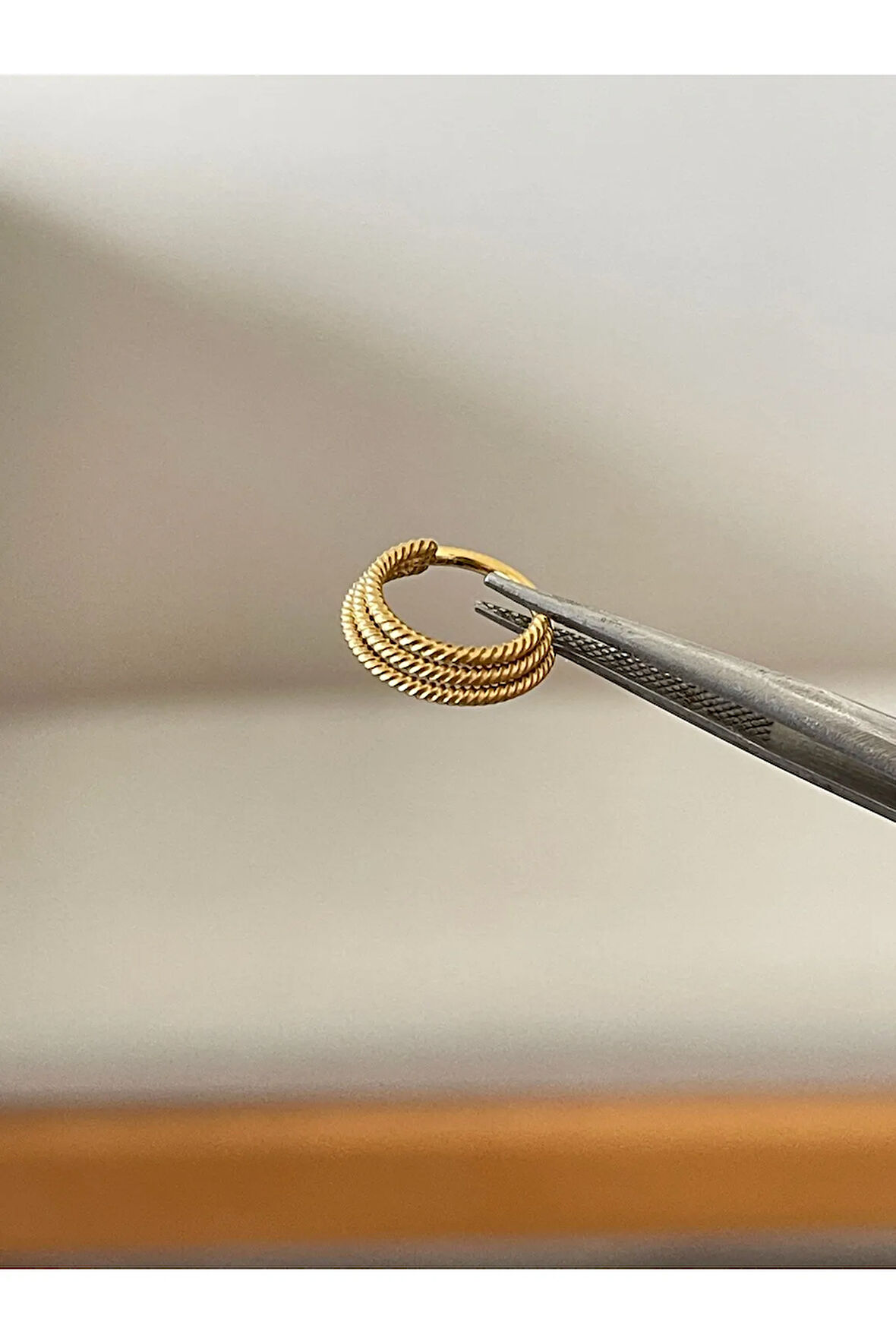 316 L Cerrahi Çelik 3 Sıra Burgu Modeli Halka Piercing Kıkırdak Helix Tragus Piercingi