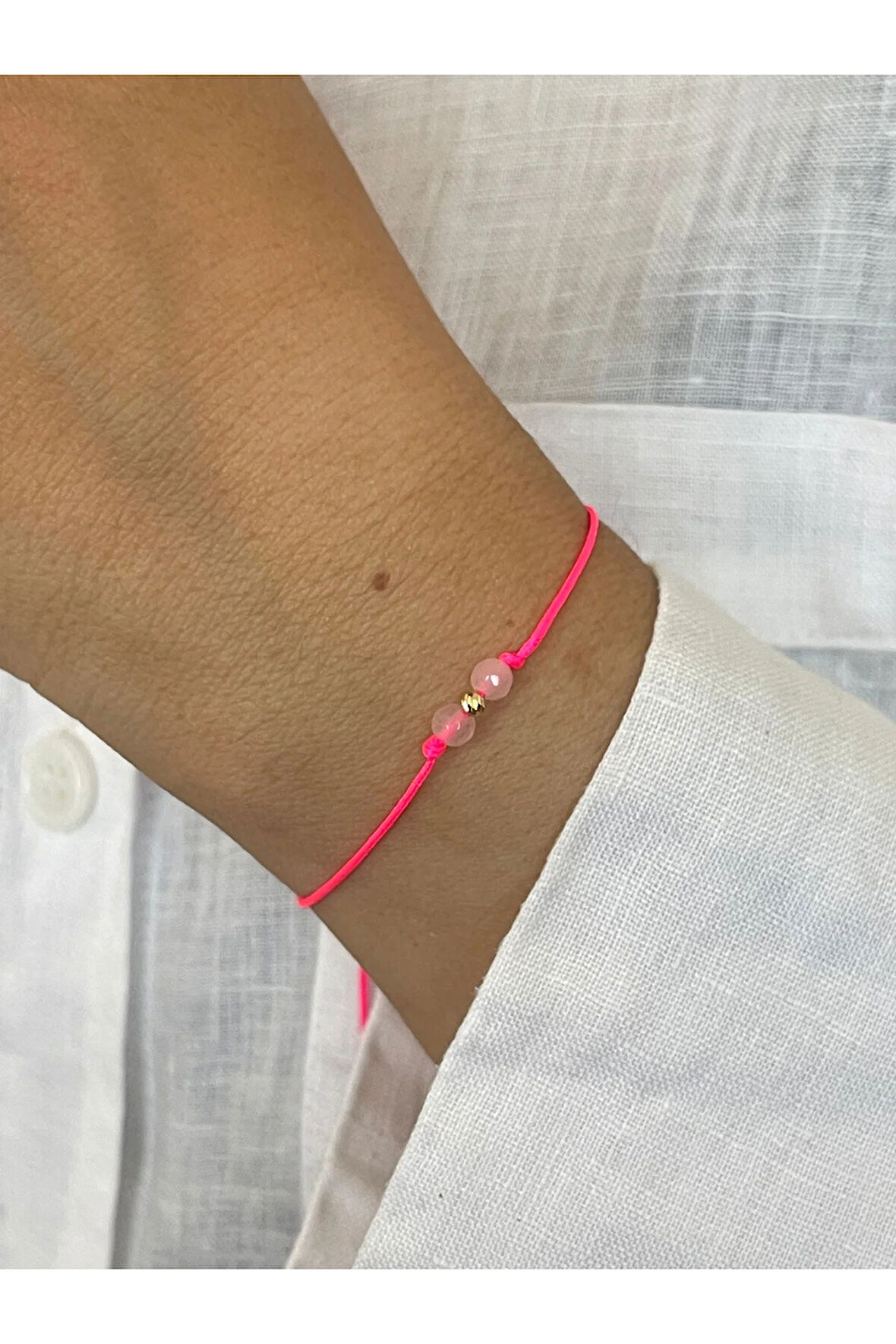 14 Ayar Altın Dorika Detaylı Doğal Pembe Kuvars Taşlı Minimal Tasarım Altın Bileklik