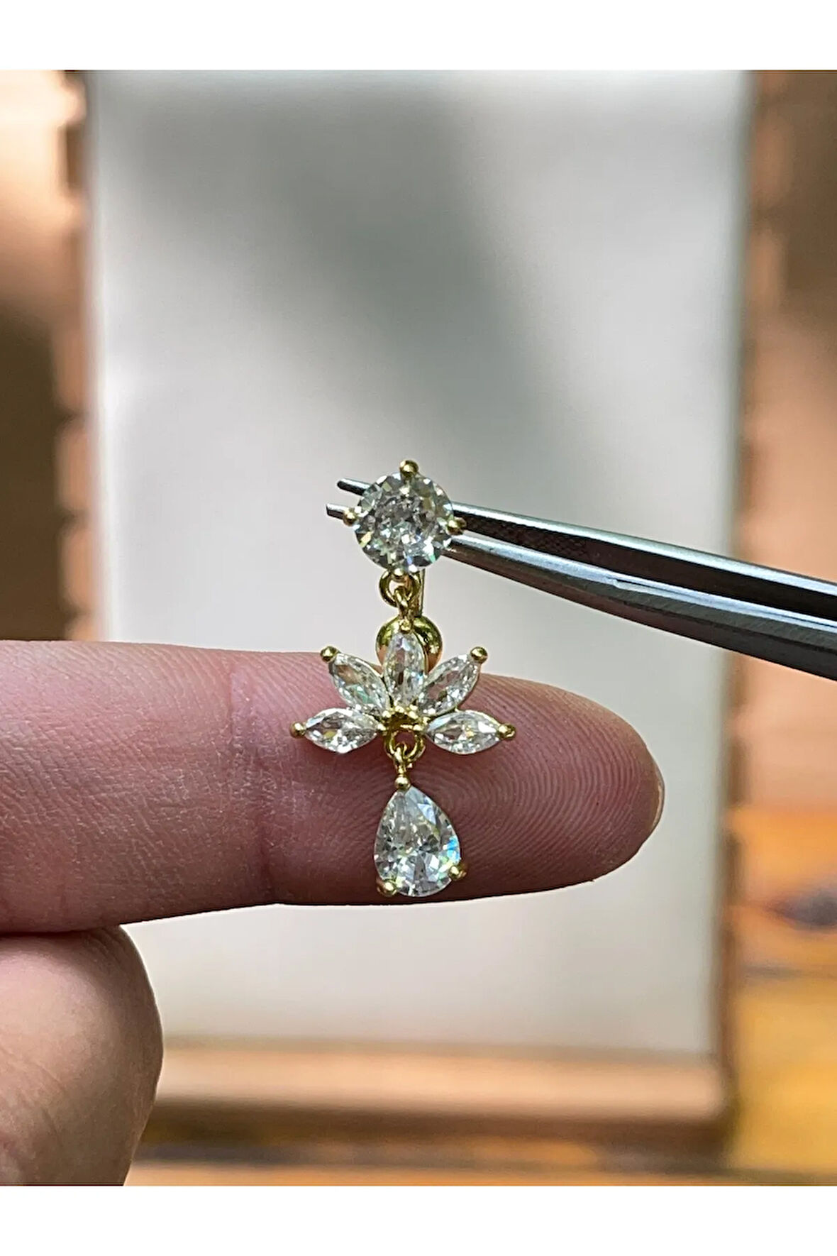 316 L Cerrahi Çelik Markiz Kesim Zirkon Taşlı Gold Göbek Piercingi