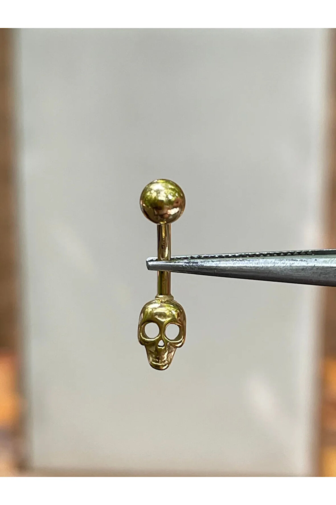 316 L Cerrahi Çelik Kuru Kafa Modeli Gold Göbek Piercingi