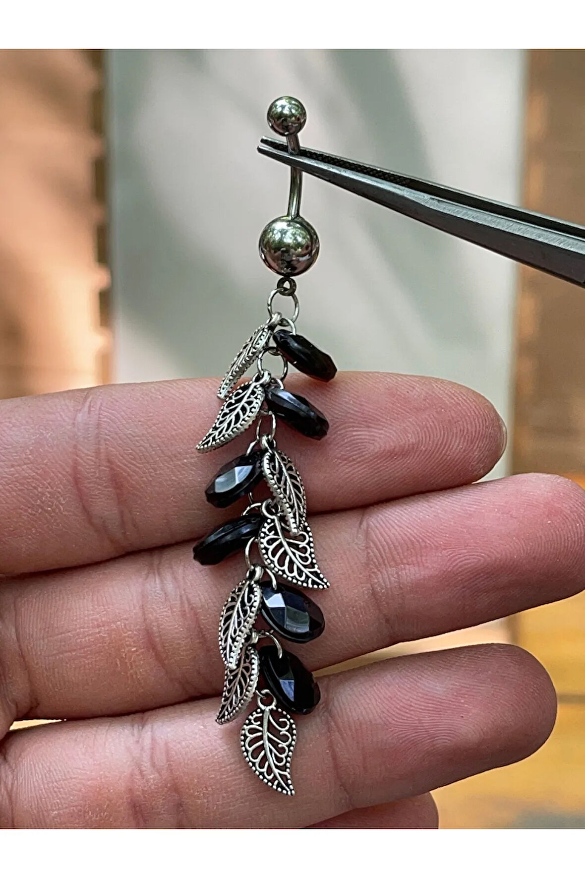 316 L Cerrahi Çelik İşlemeli Taşlı Yaprak Sallantılı Göbek Piercingi