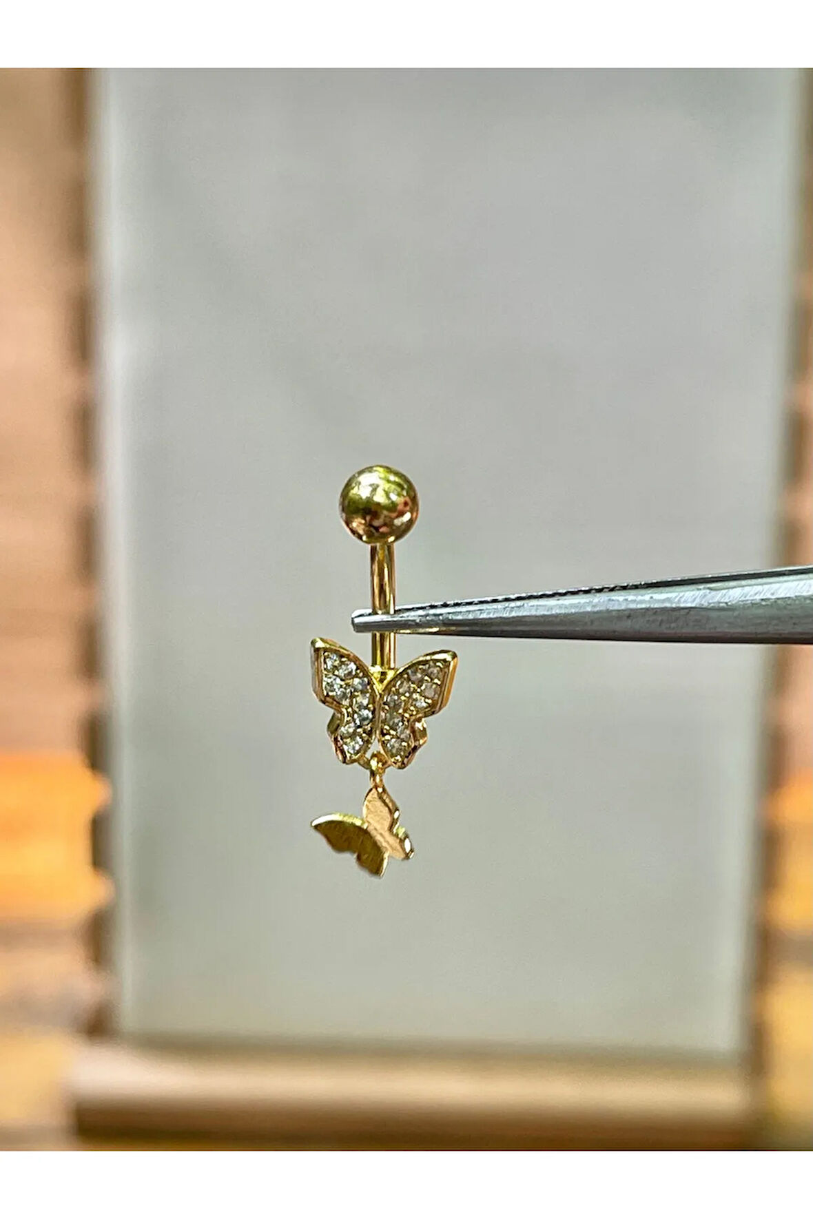 316 L Cerrahi Çelik Kelebek Modeli Sallantılı Zirkon Taşlı Göbek Piercingi