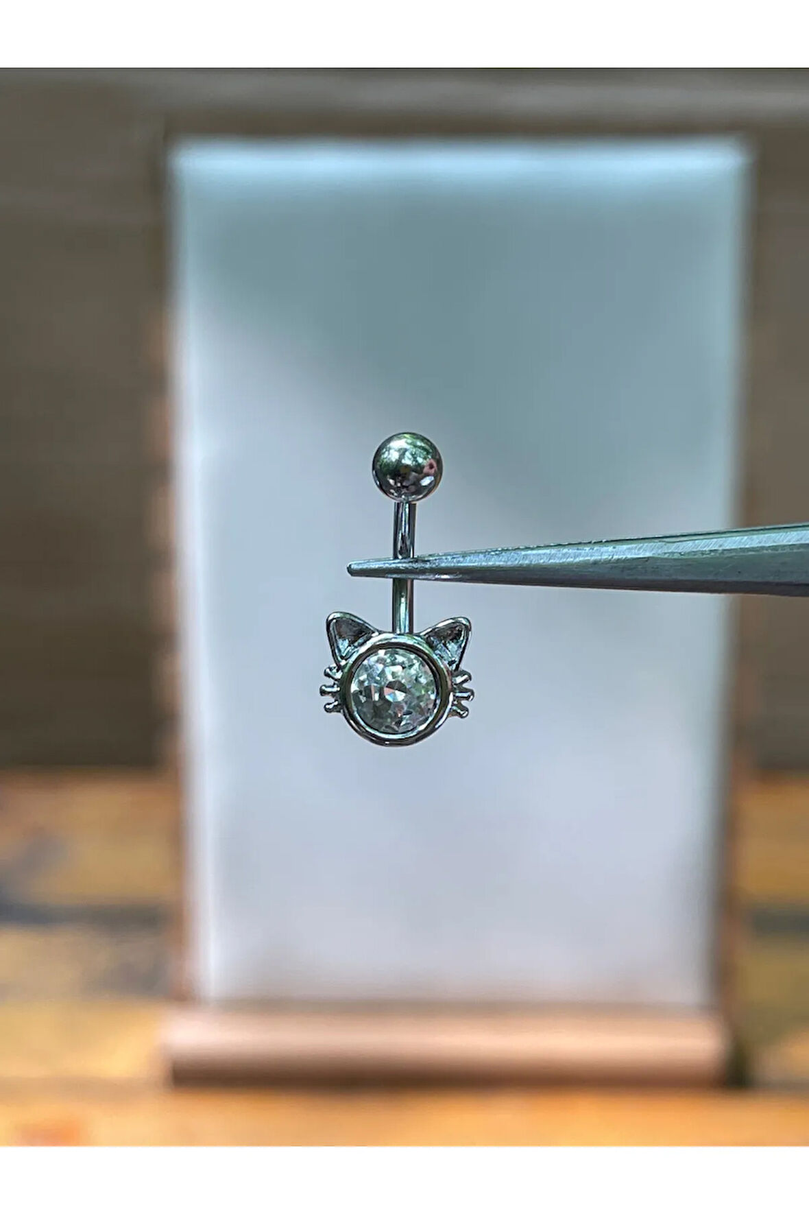 316 L Cerrahi Çelik Kristal Taşlı Gümüş Renginde Kedi Modeli Göbek Piercingi