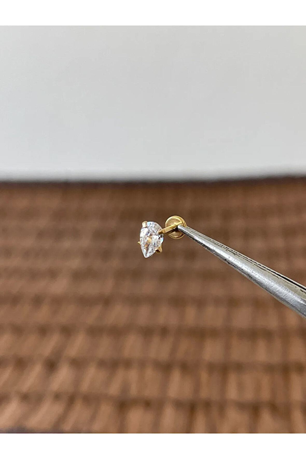 316 L Cerrahi Çelik Baget Taşlı Dudak Helix Tragus Kıkırdak Piercingi