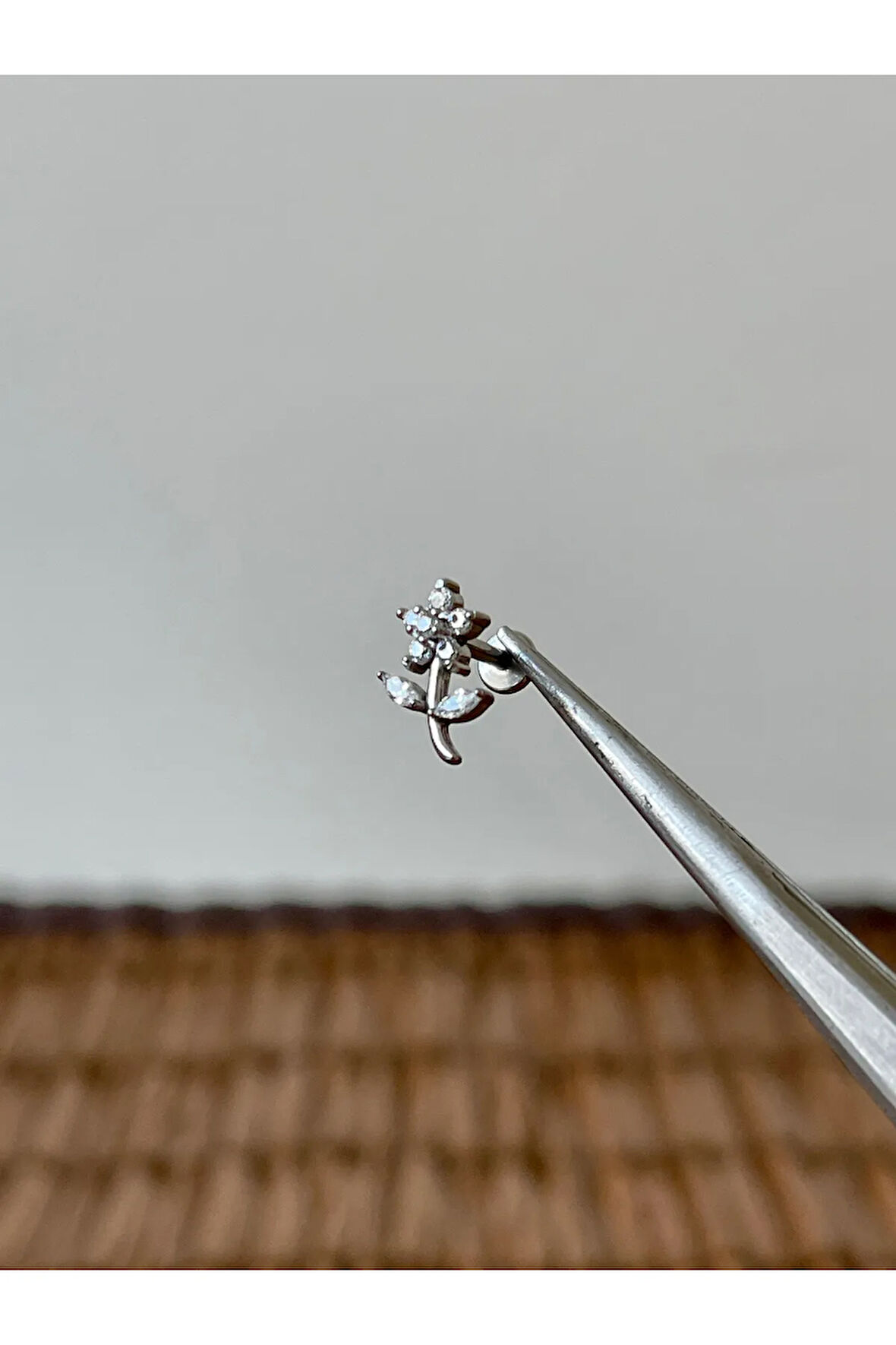 316 L Cerrahi Çelik Pırlanta Modeli Helix Tragus Dudak Kıkırdak Piercingi