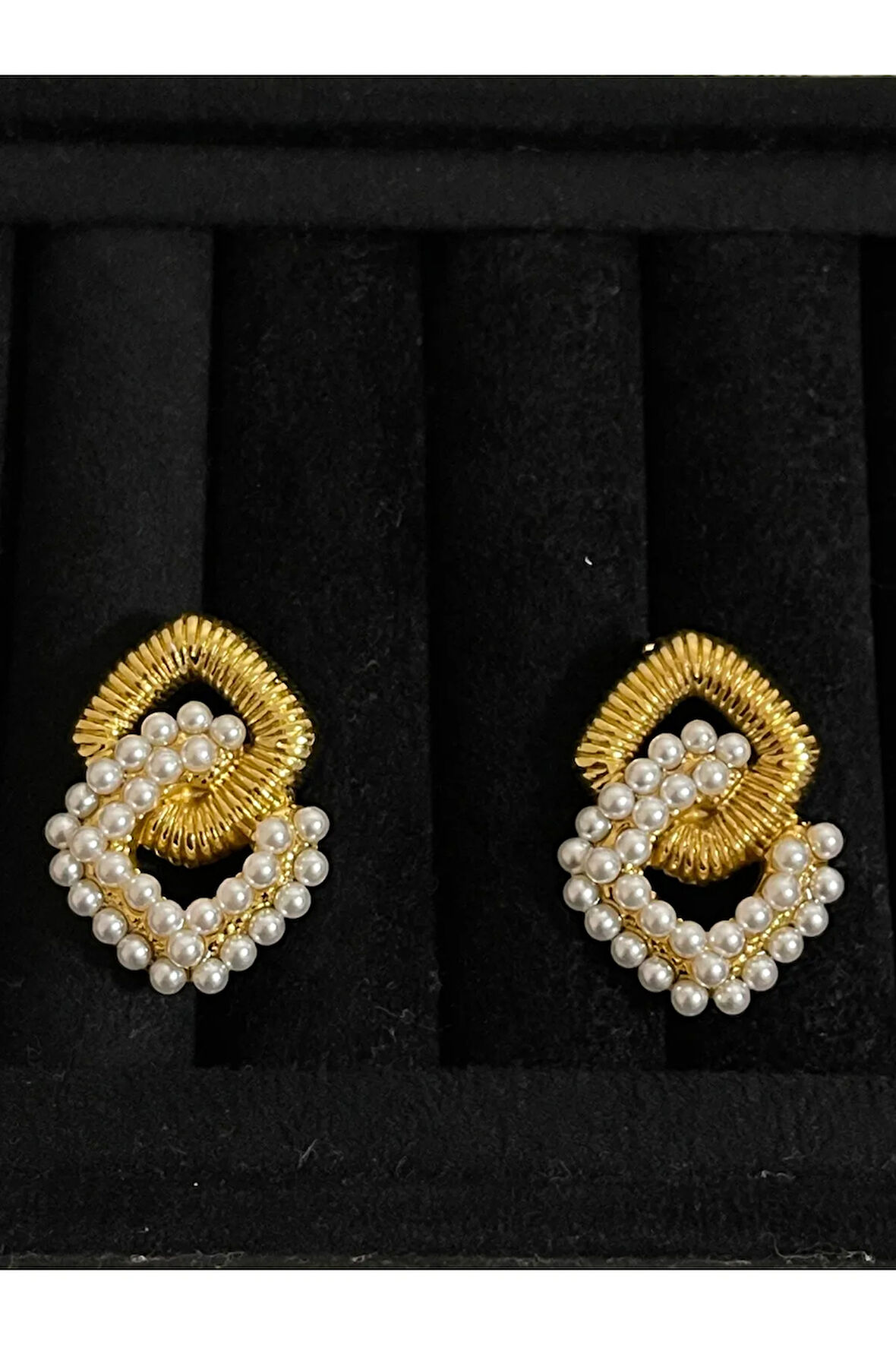 316 L Cerrahi Çelik İncili Tasarım Çelik Gold Küpe