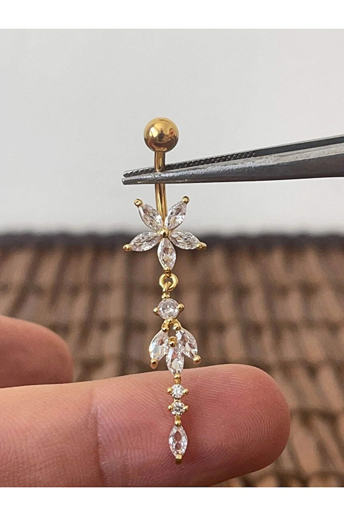 316 L Cerrahi Çelik Anti Alerjik Markiz Kesim Zirkon Parlak Taşlı Sallantılı Göbek Piercingi,