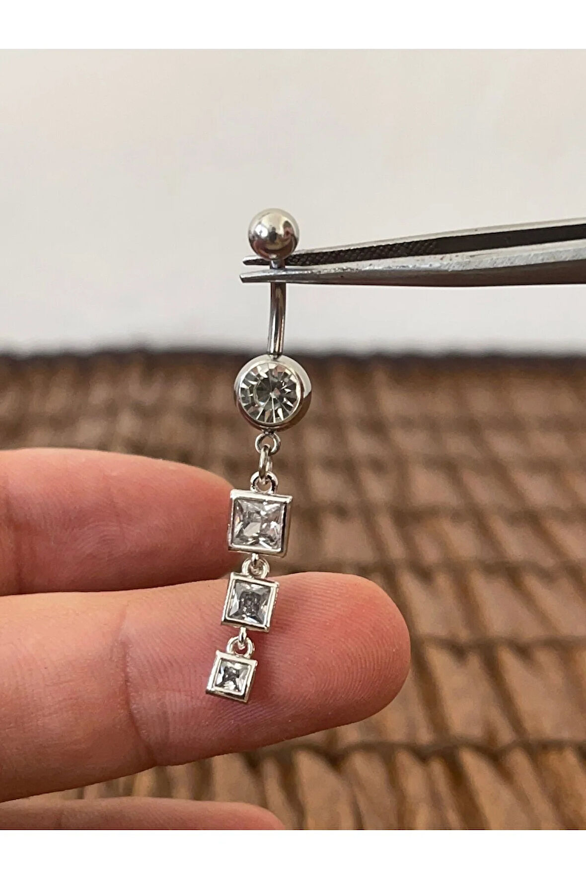 316 L Cerrahi Çelik Zirkon Taşlı Pırlanta Modeli Parlak Göbek Piercingi