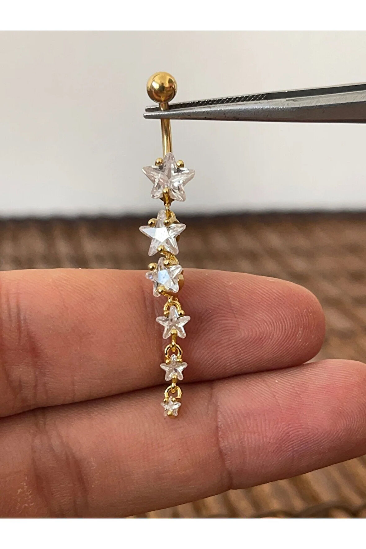 316 L Cerrahi Çelik Yıldız Kesim Zirkon Parlak Taşlı Göbek Piercingi