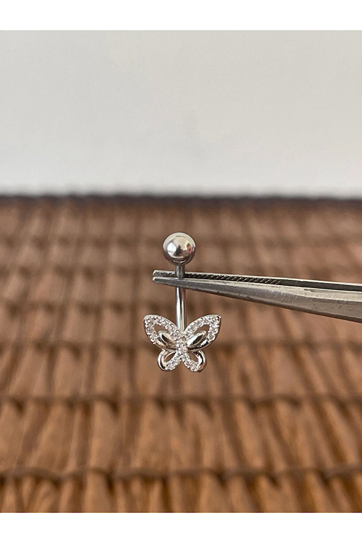 316 L Cerrahi Çelik Zirkon Taşlı Minik Kelebek Göbek Piercingi