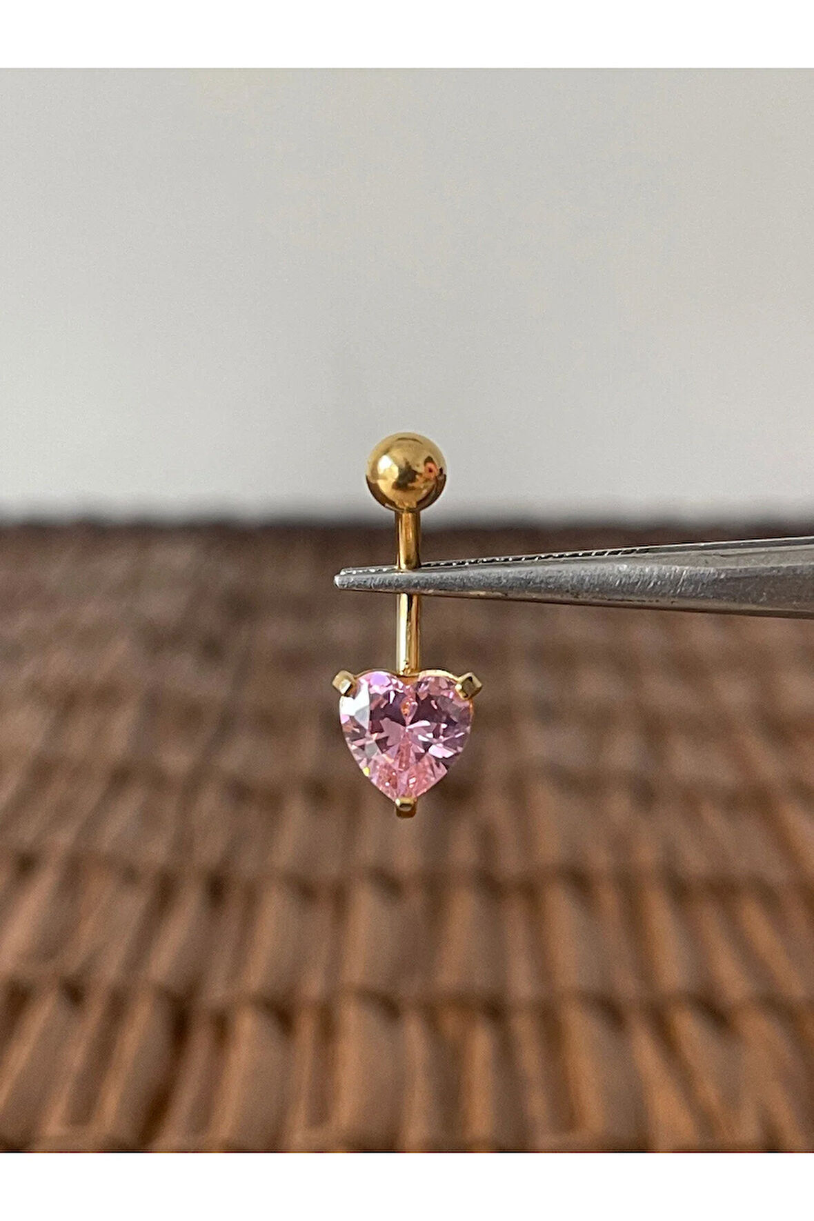 316 L Cerrahi Çelik Parlak Zirkon Taşlı Kalp Modeli Göbek Piercingi