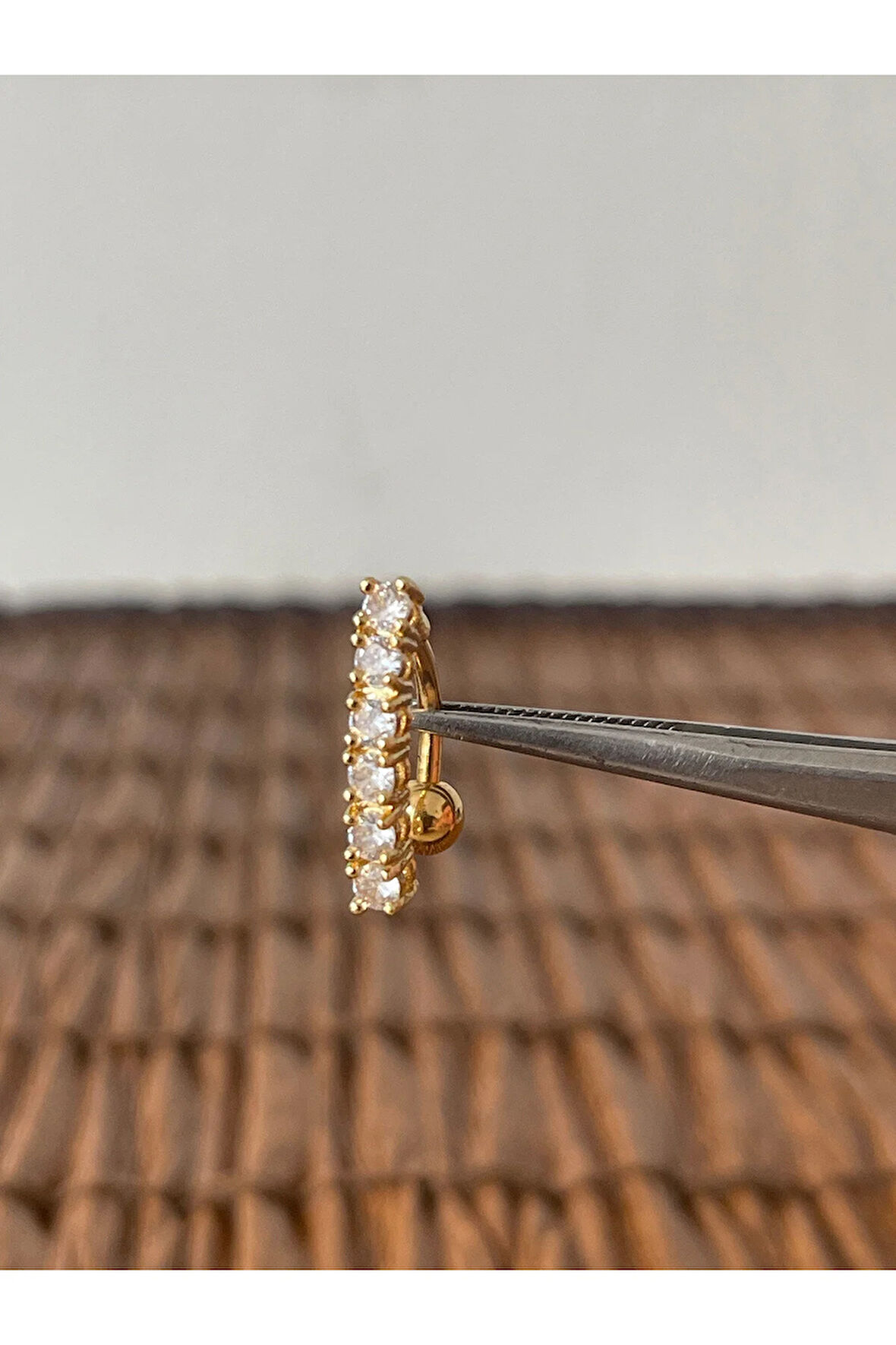 316 L Cerrahi Çelik Parlak Zirkon Taşlı Göbek Piercingi