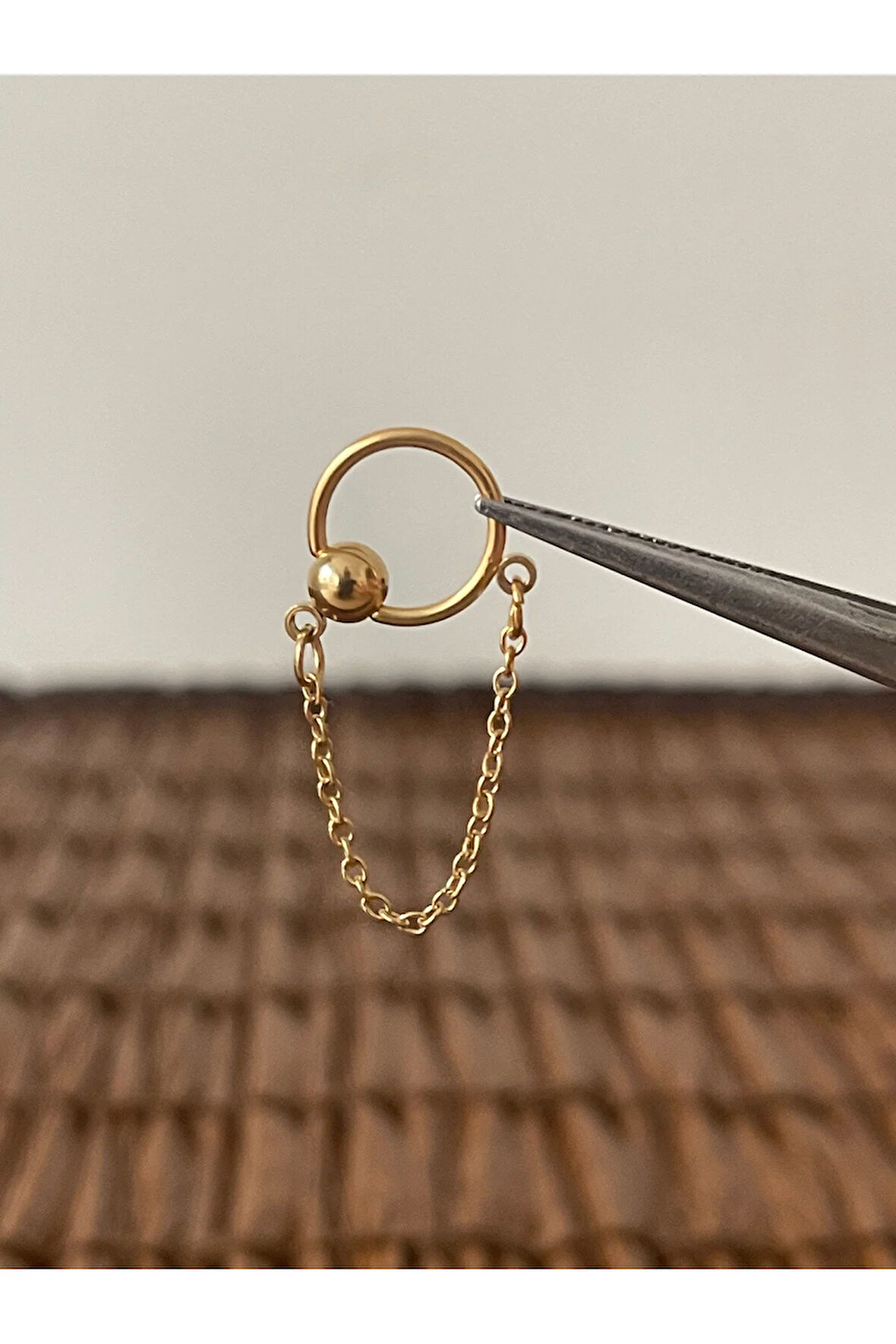 316 L Cerrahi Çelik Top Zincirli Halka Kıkırdak Helix Tragus Piercingi