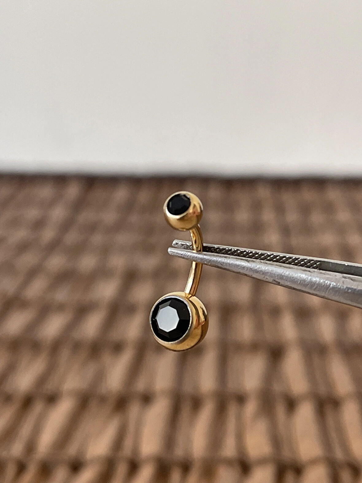 Yüksek Kalite G23 Titanium Siyah Parlak Top Taşlı Titanyum Göbek Piercingi Top 10mm