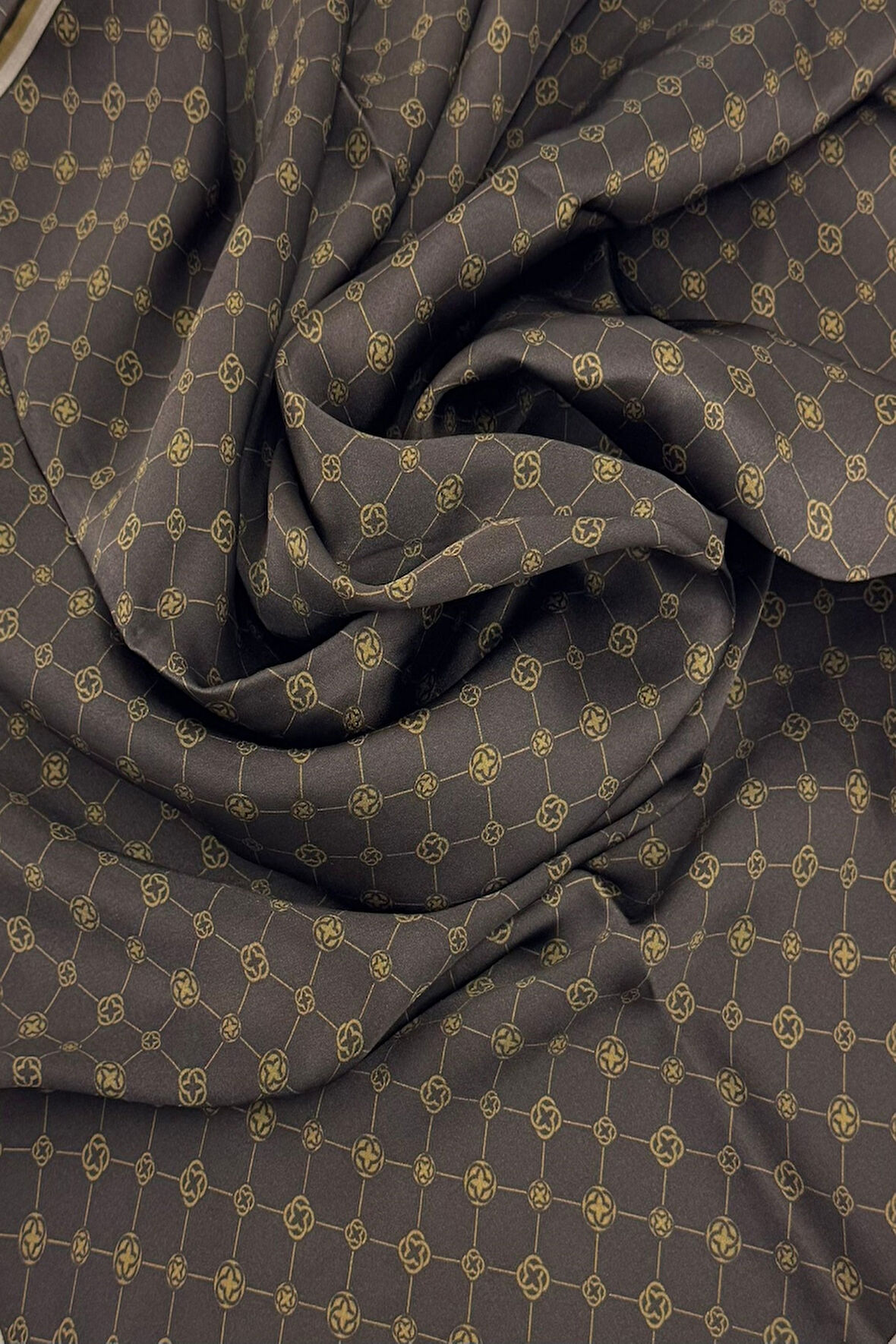 Aker Best Of Serisi Sura İpek Eşarp 8981701-311