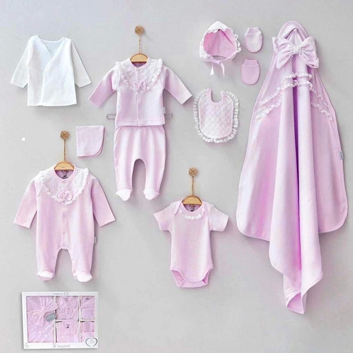 Dantelli Kız Bebek 10 Parça kız Bebek Hastane Çıkışı Kutulu Pembe