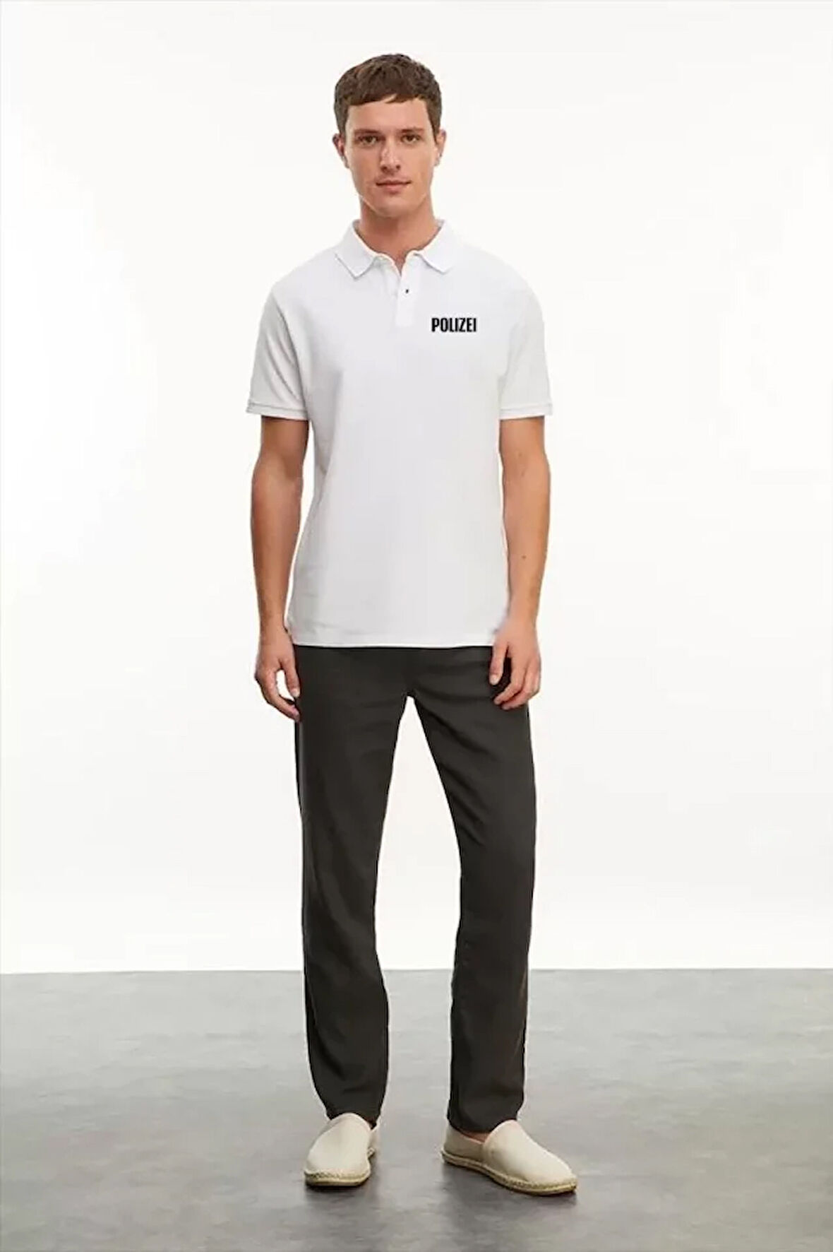 AKNButik Yakası Düğmeli Yakalı Pike Baskılı T-Shirt - Beyaz