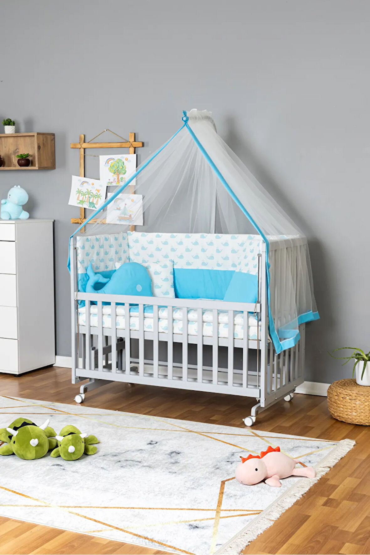Ahşap Beşik Anne Yanı Beşik Gri 60x120 - Mavi Balina Uyku Seti + Yataklı + Tekerlekli