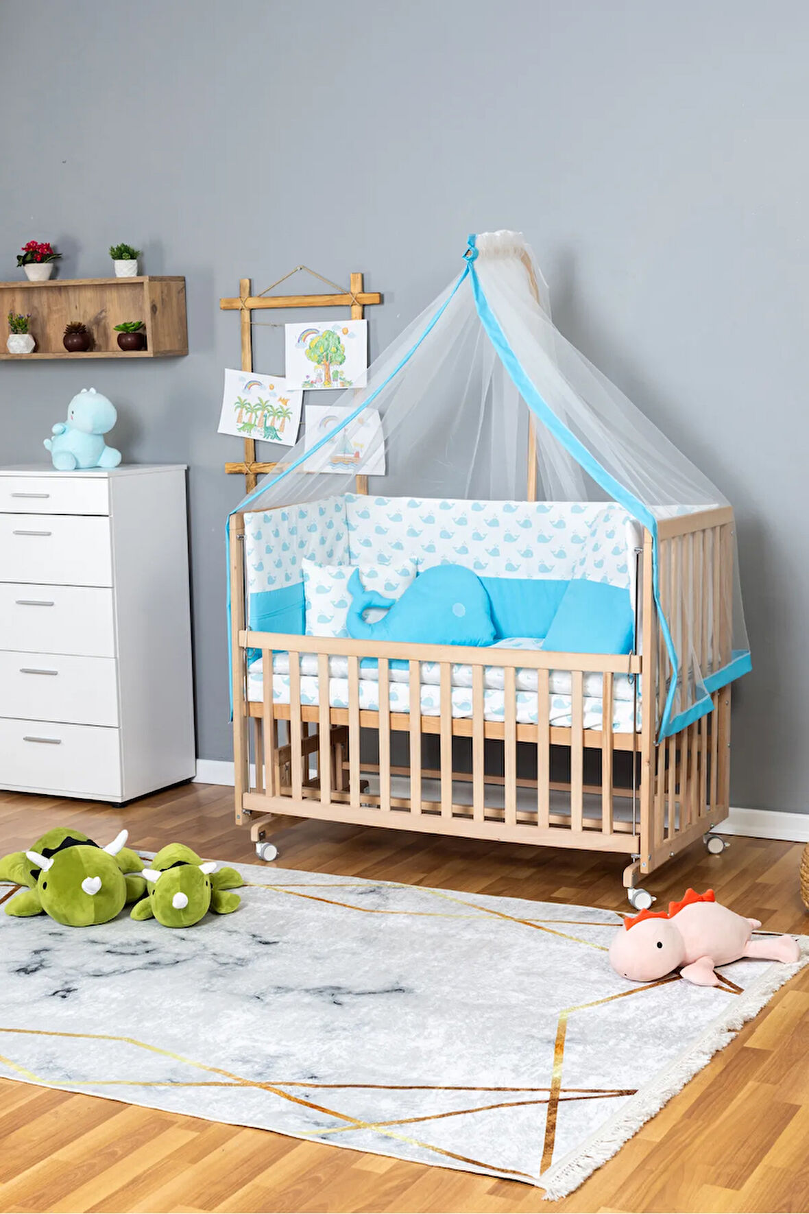 Ahşap Beşik Anne Yanı Beşik Organik 60x120 - Mavi Balina Uyku Seti + Yataklı + Tekerlekli