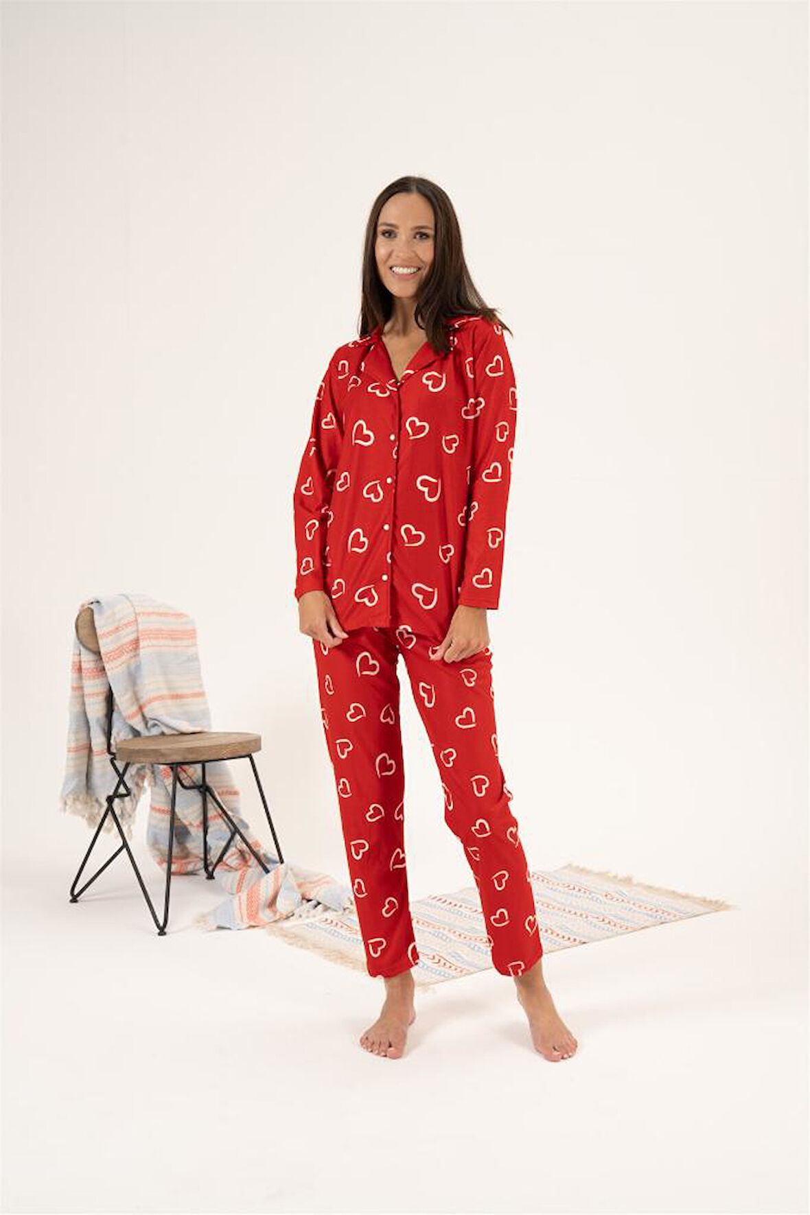 Estiva Desenli Önden Düğmeli Süet Kadın Pijama Takım