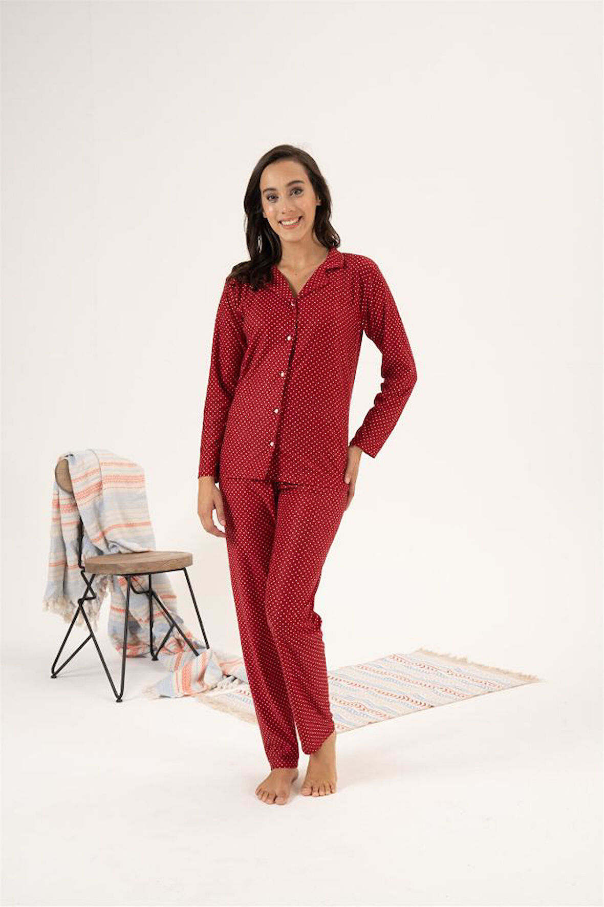 Estiva Puantiye Desen Önden Düğmeli Süet Bayan Pijama Takım