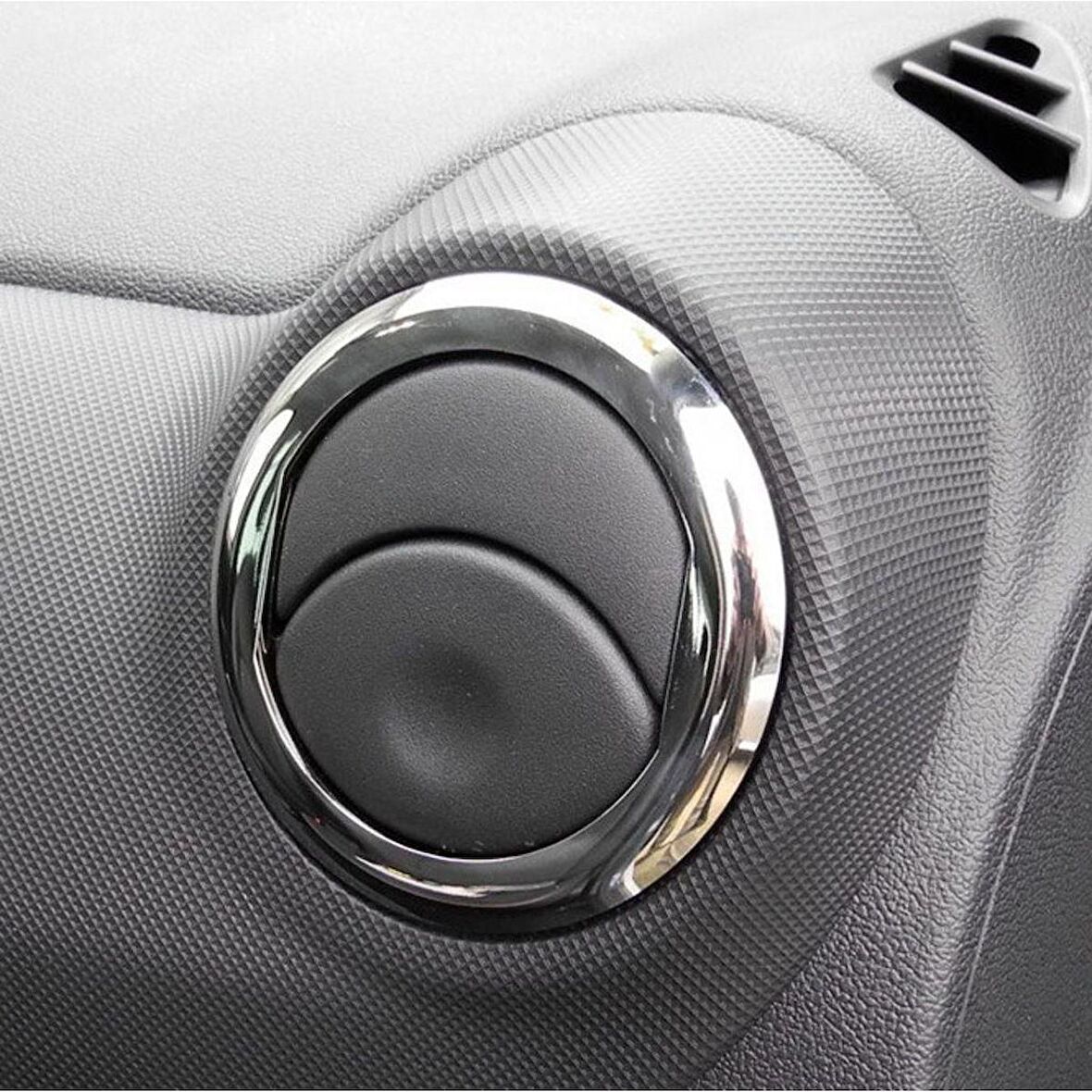 Dacia DOKKER Krom  Havalandırma Çerçeve 4 prç P Çelik 2012 Üzeri