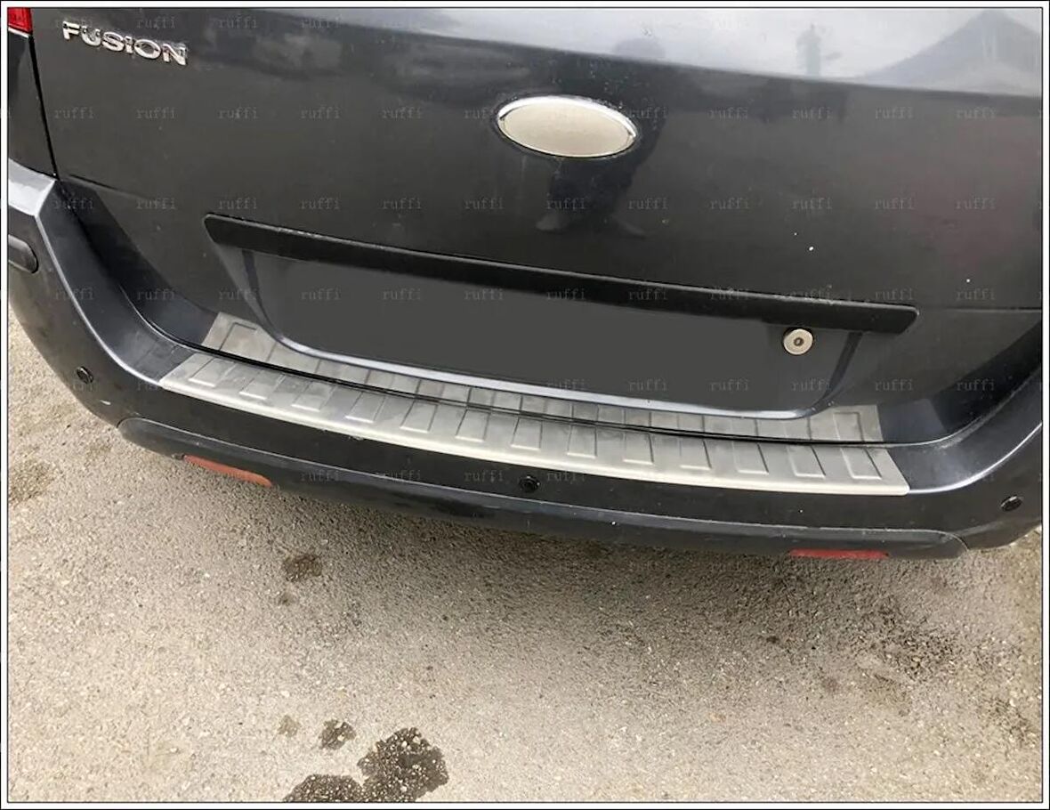 FORD FUSİON KROM ARKA TAMPON ÜSTÜ KORUMA P.Çelik 2002 Ve Üzeri