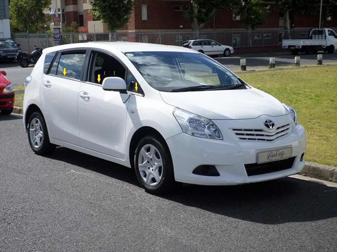Toyota Verso Krom Cam Çıtası 6 prç. 2010 Üzeri P. Çelik