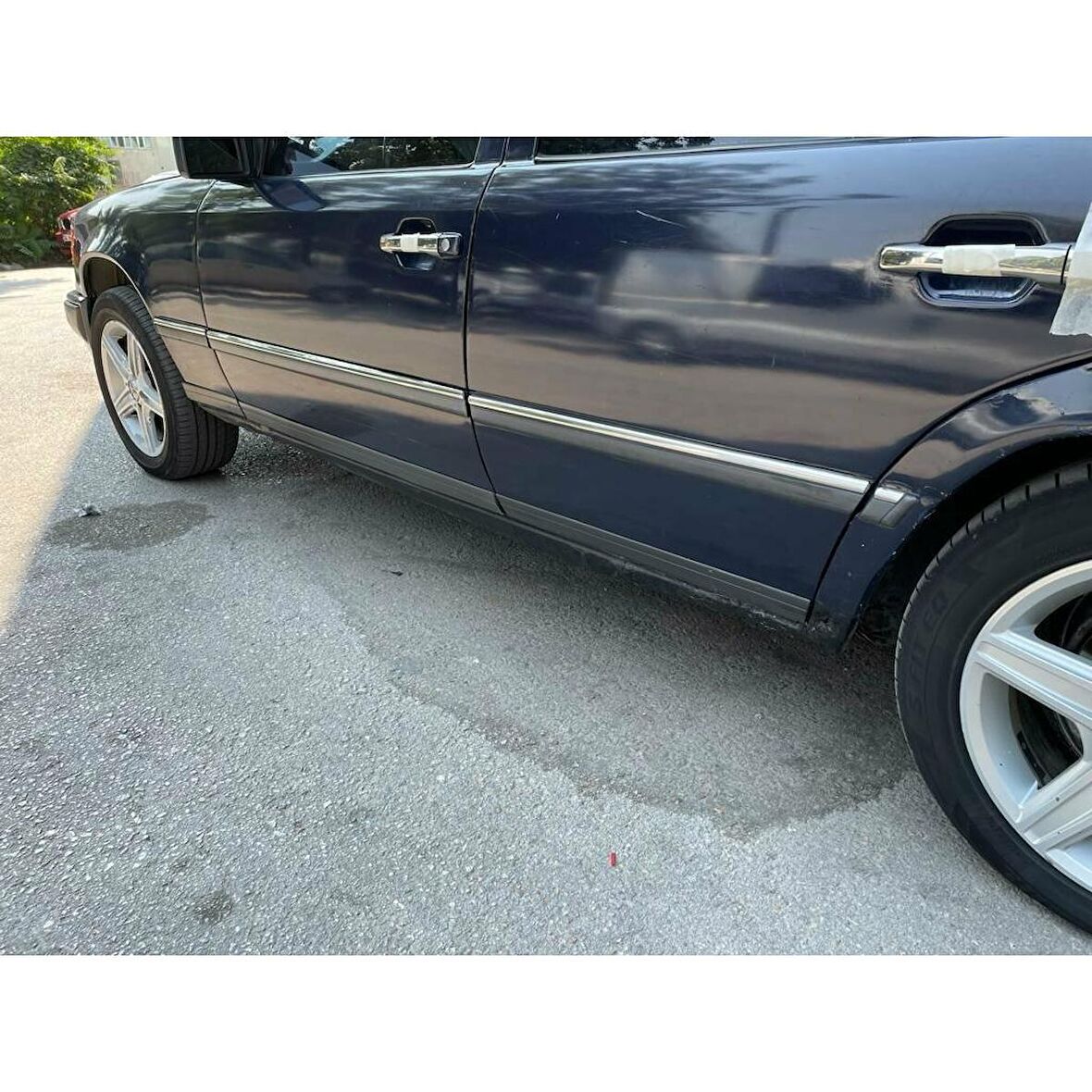 Mercedes E Klasse W124 Krom Yan Kapı Çıtası 8 prç 1984-1995 arası P.Çelik