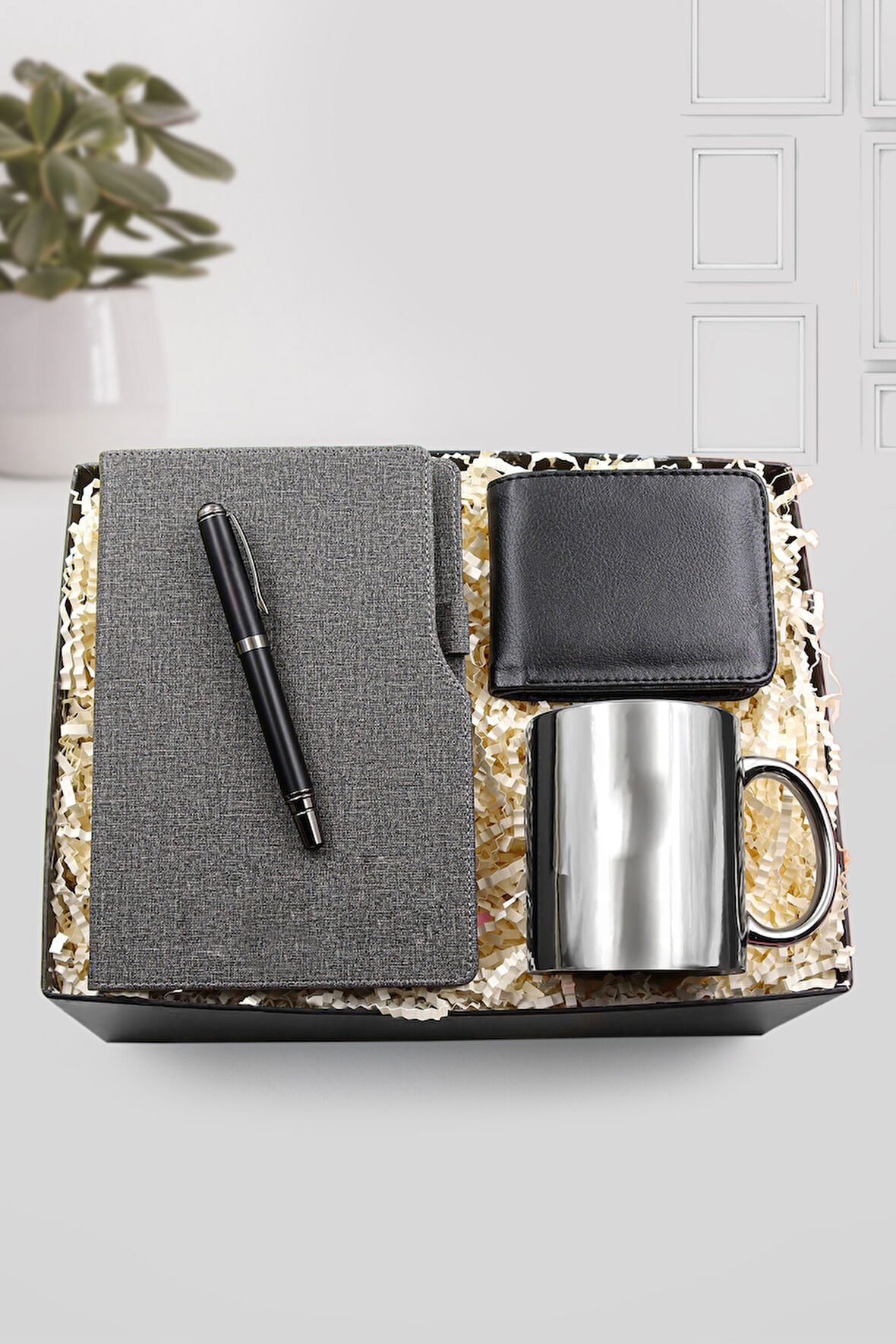 Gri Defter & Siyah Kalın Metalik Roller Kalem & Siyah Deri Cüzdan & Gümüş Kupa Hediye Seti